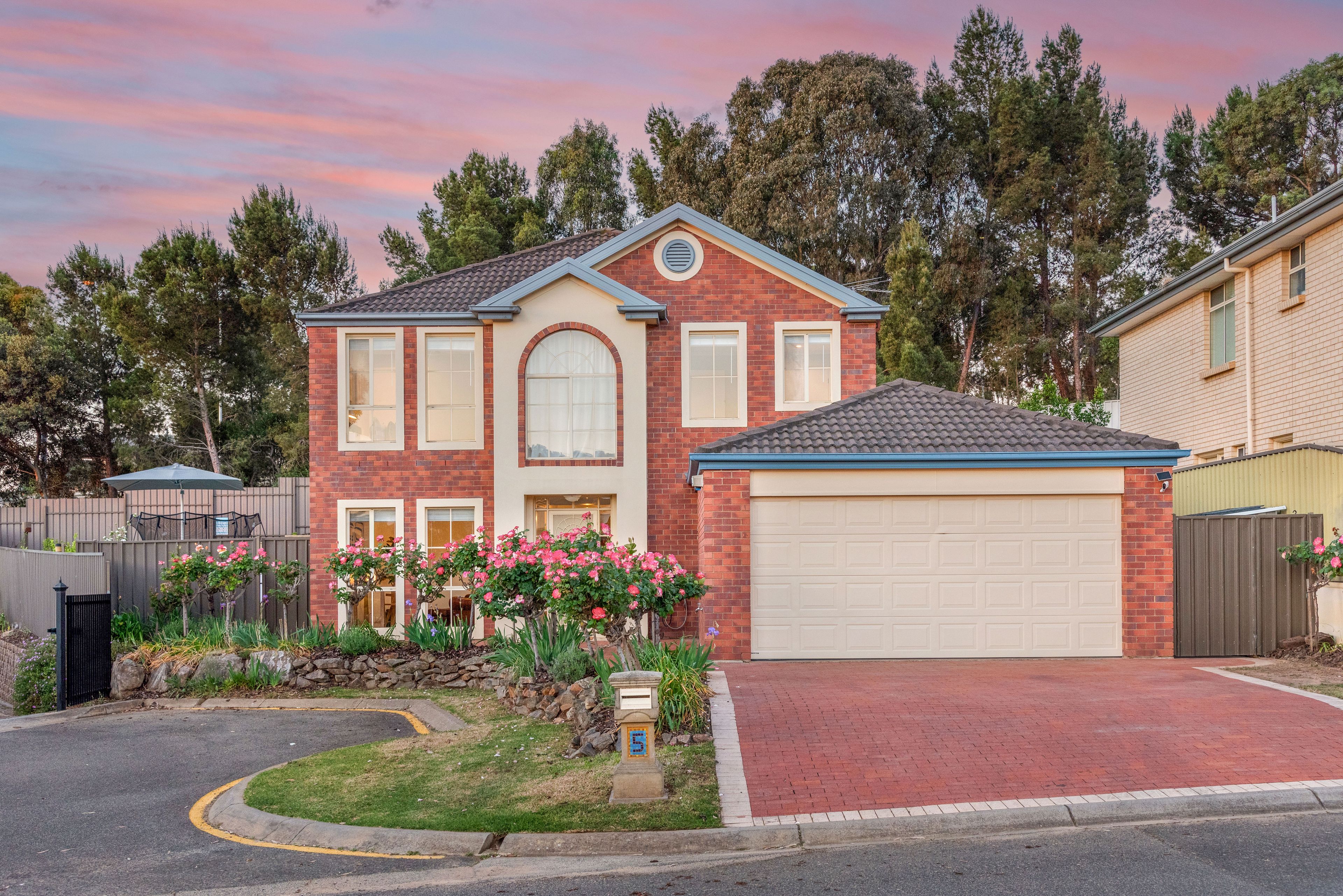 5 Manos Court — photo from Ray White Woodcroft
