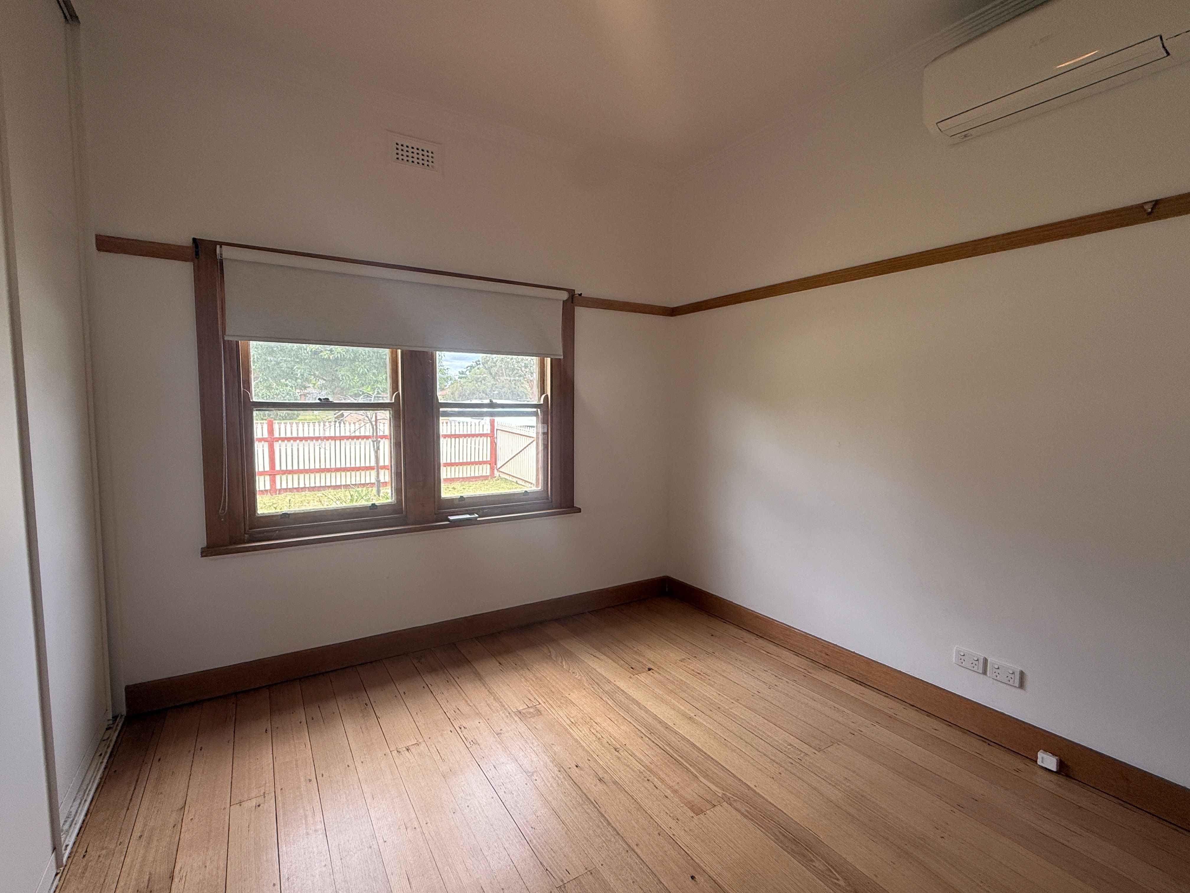 32 Brock Street — photo 6 of 9