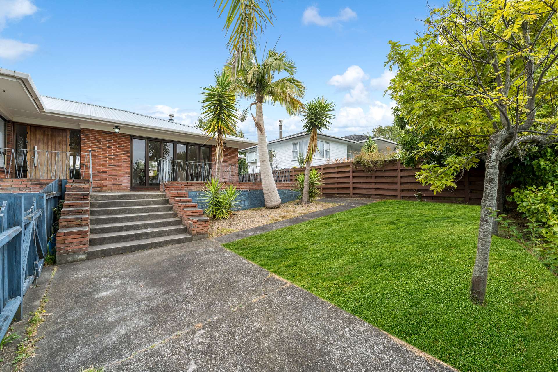 8 Pegler Drive photo 23