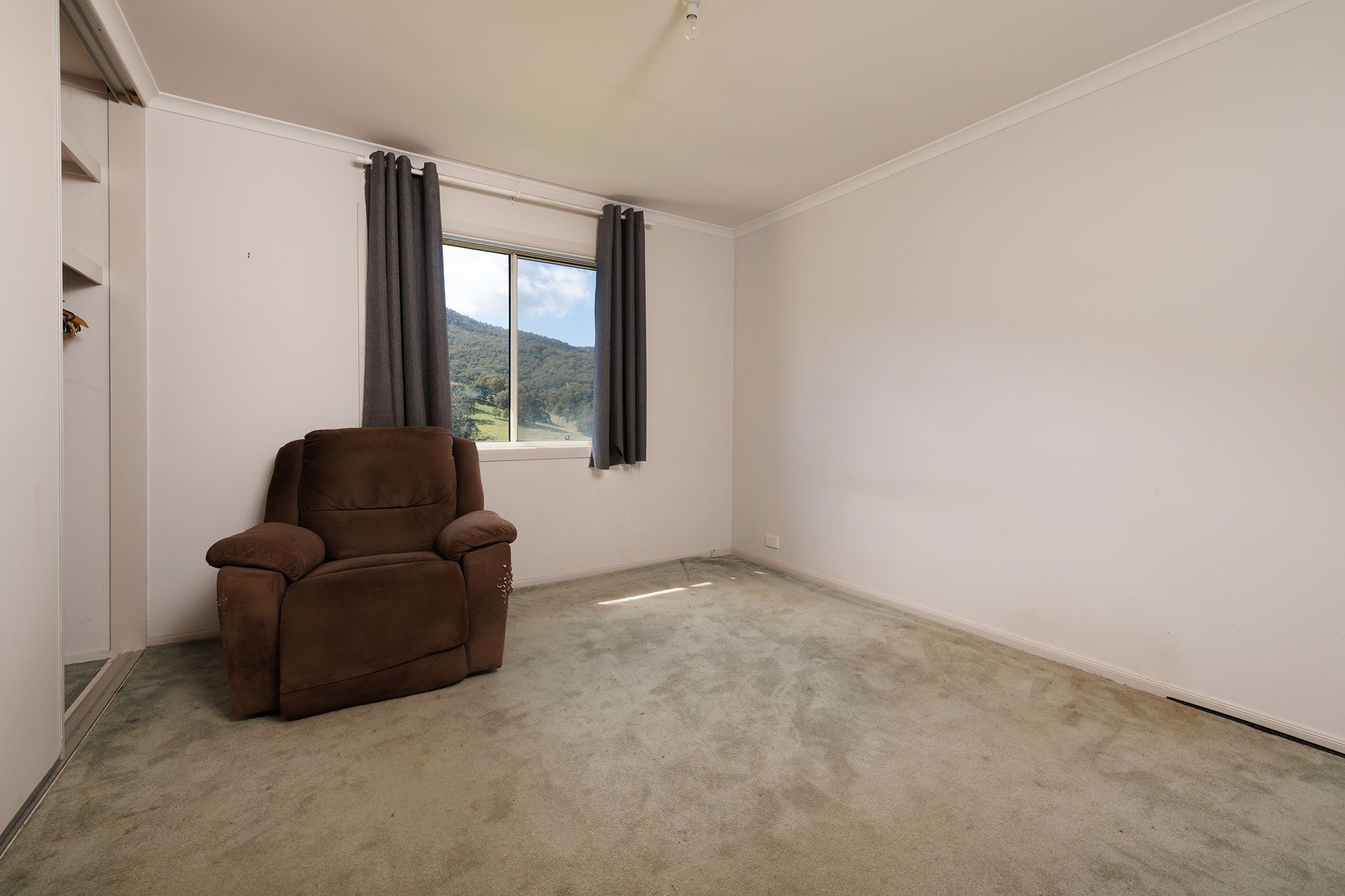 520 Wises Creek Road — photo 11 of 25