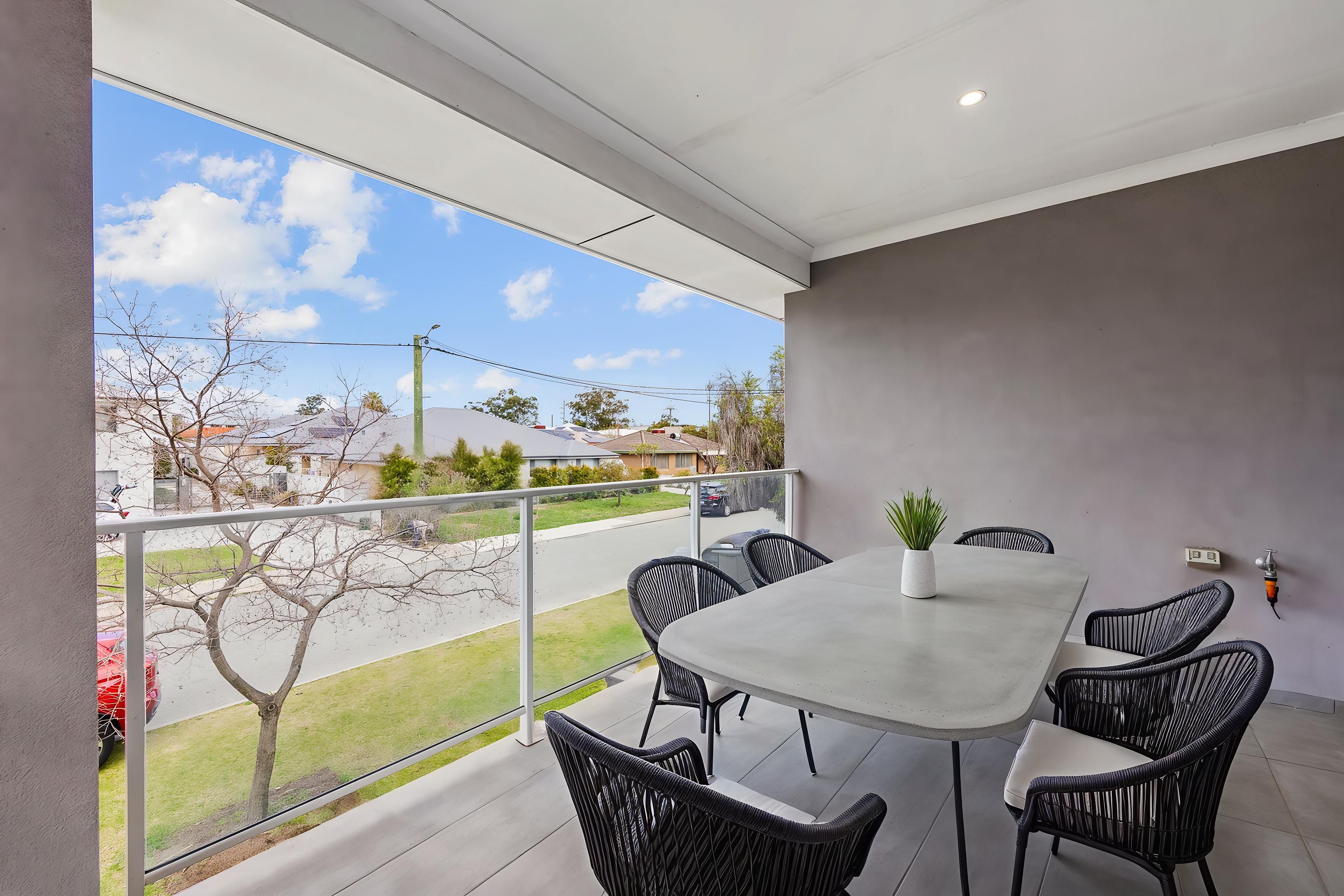 3/135 Briggs Street — photo 4 of 21