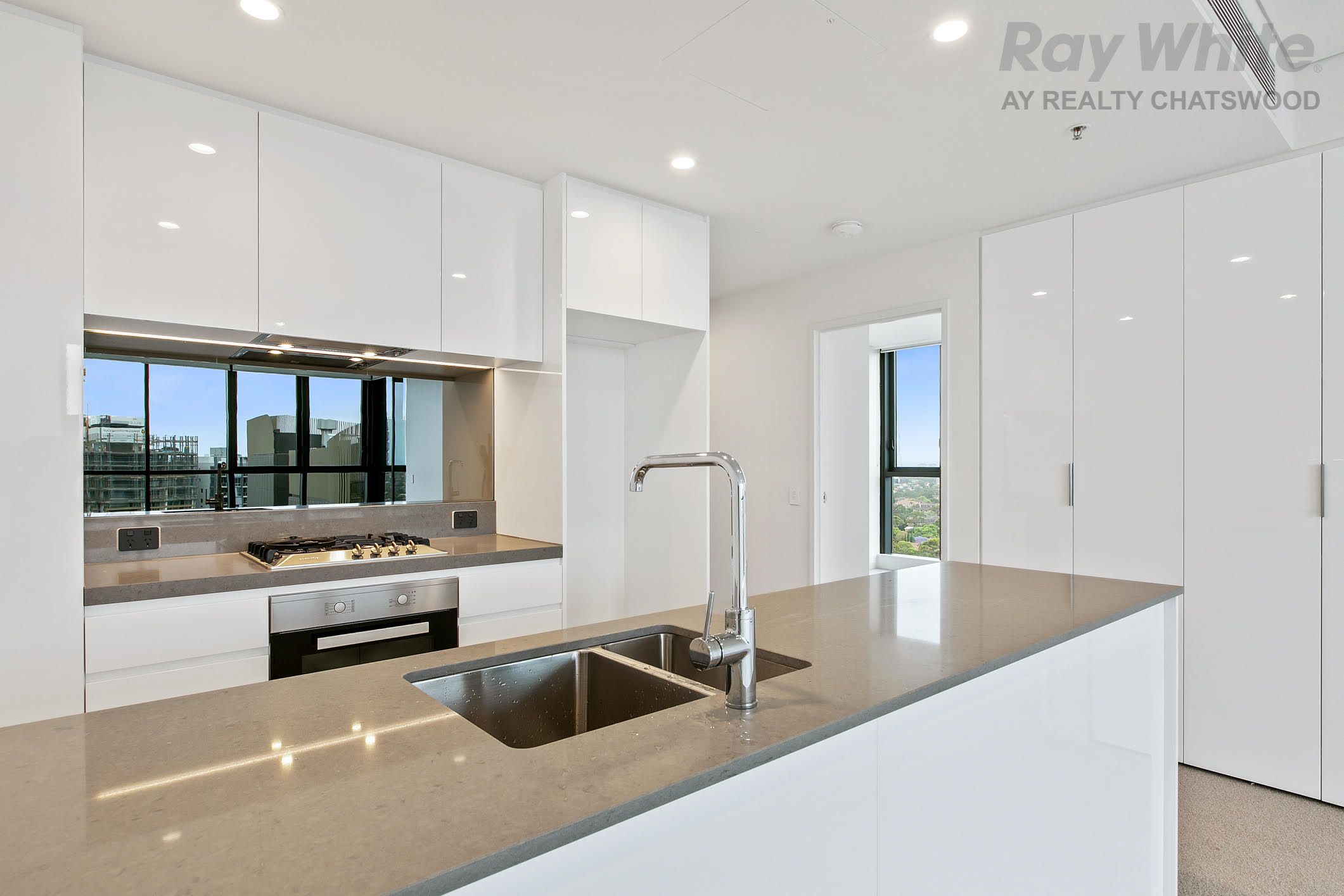 2003/150 Pacific Highway, North Sydney, NSW 2060