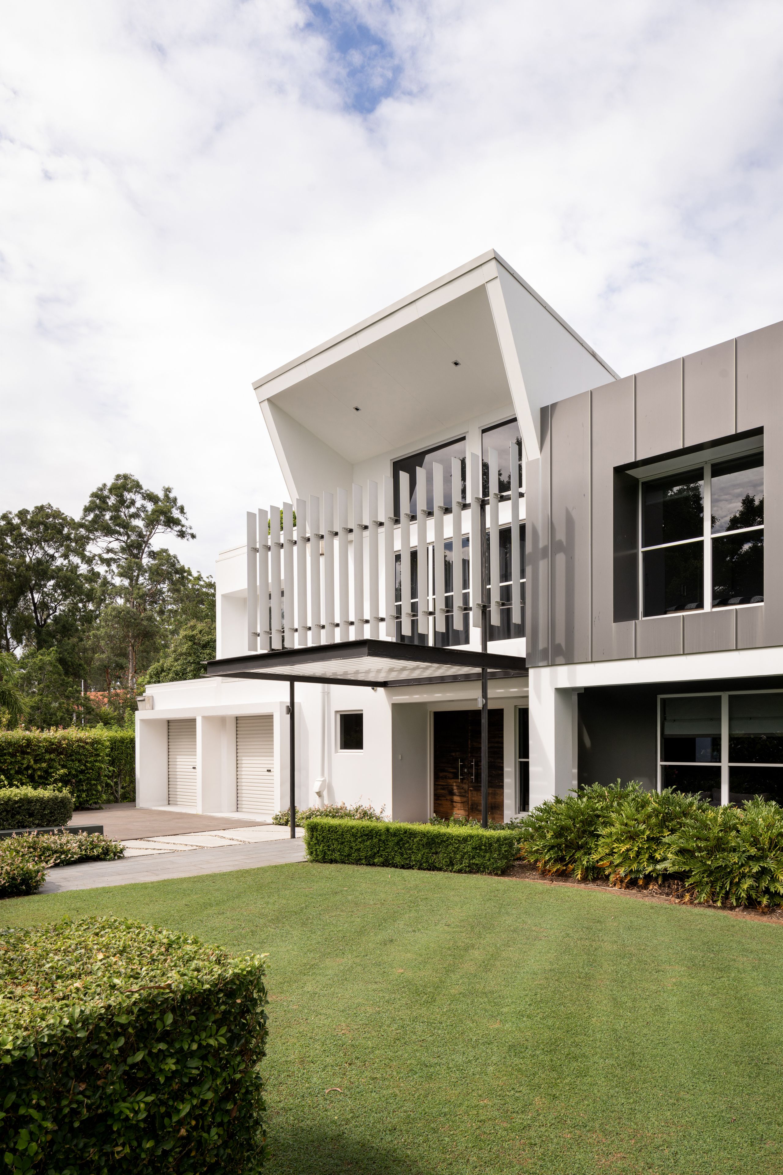 100 Tinarra Crescent, Kenmore Hills, QLD 4069
