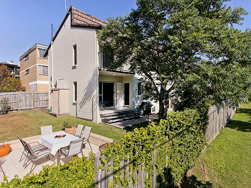 57 Lamont Road, Wilston QLD 4051