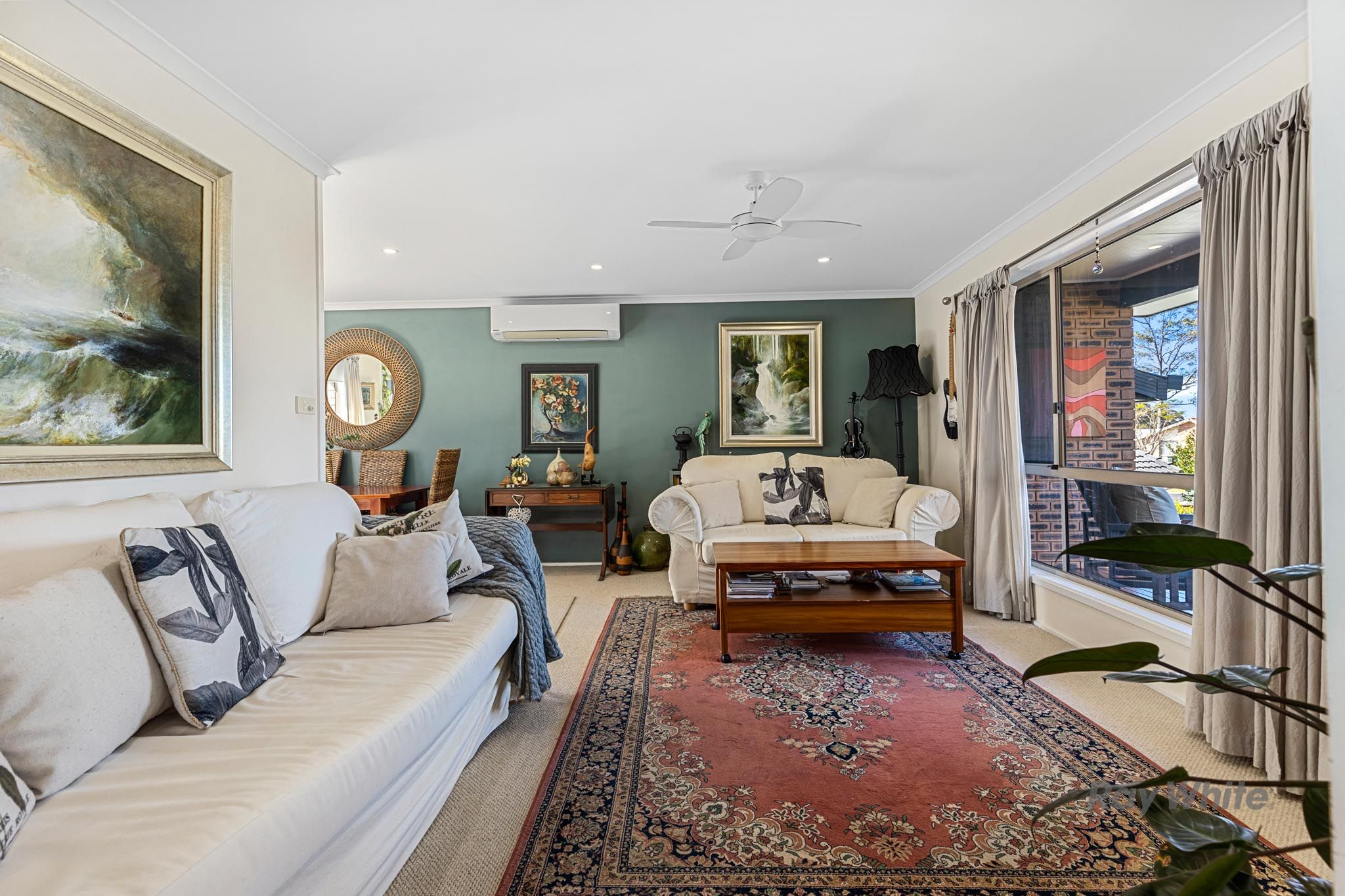 8 Wills Crescent — photo 5 of 30