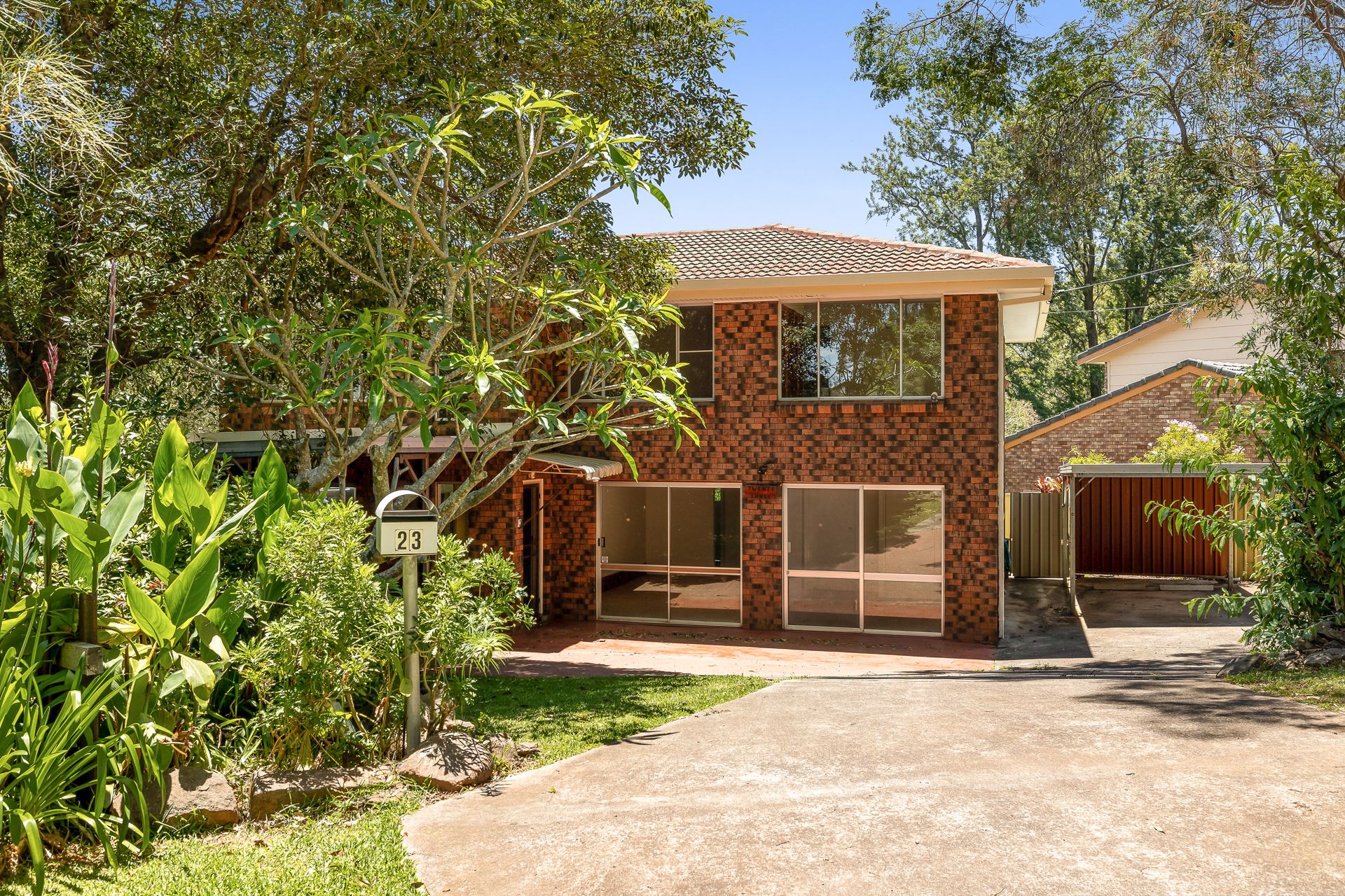 23 Rifle Range Road, Mount Lofty, QLD 4350