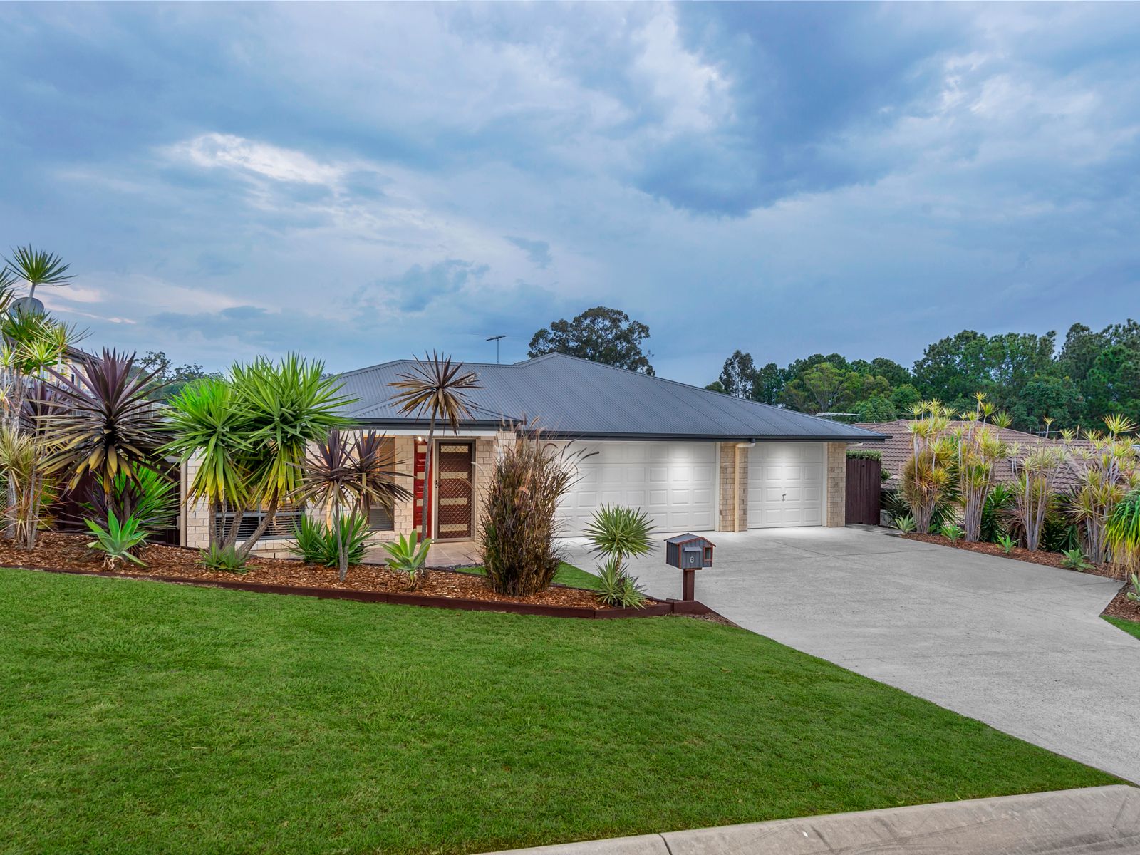 6 Elle Court, Cashmere, QLD 4500