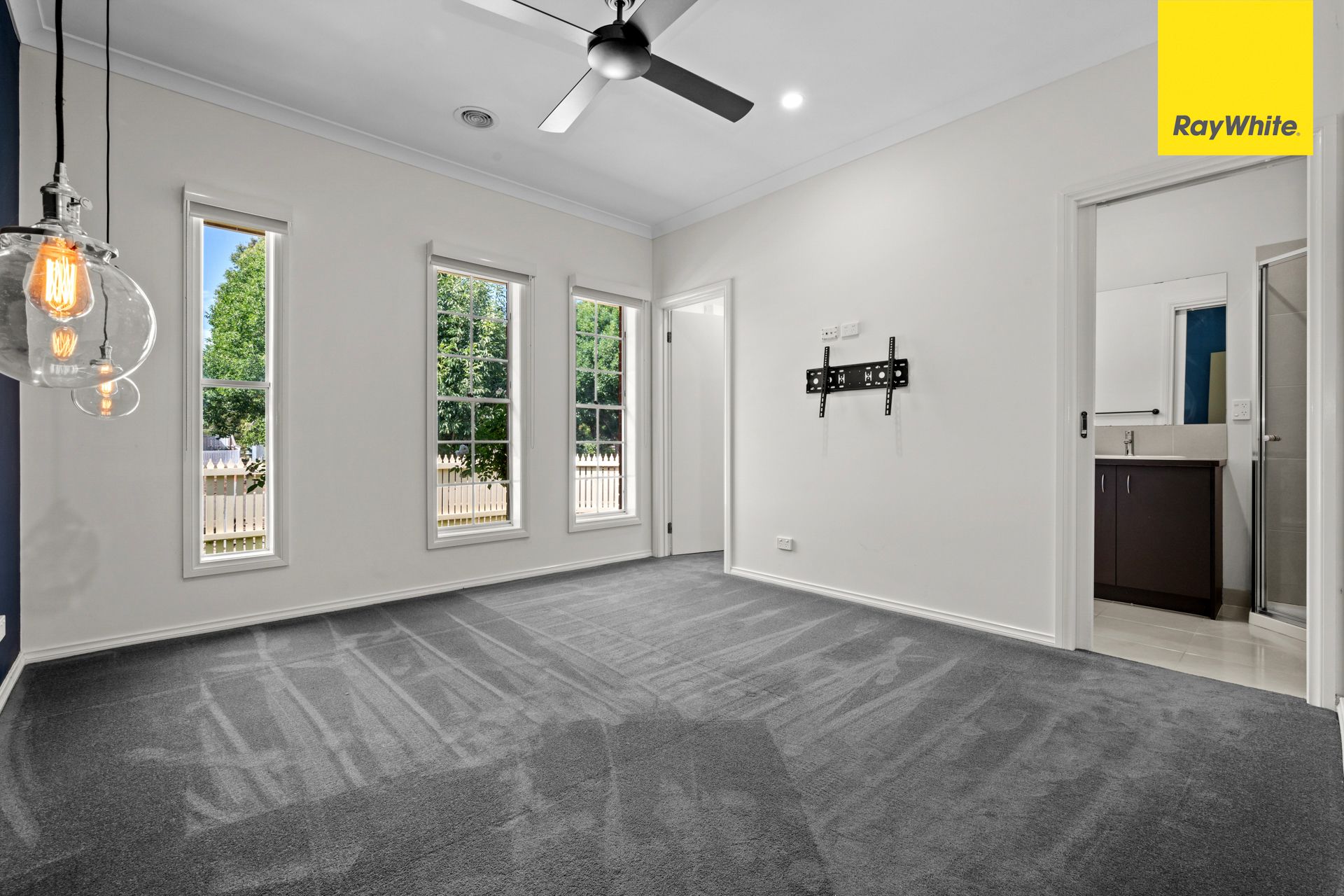 25 Walhalla Drive, Eynesbury, VIC 3338