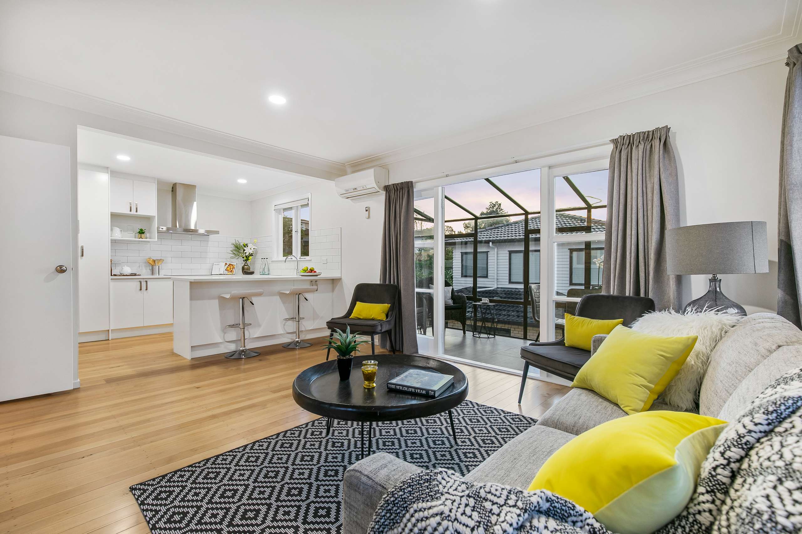 8 Gilliam Street, New Lynn, Waitakere City 0600