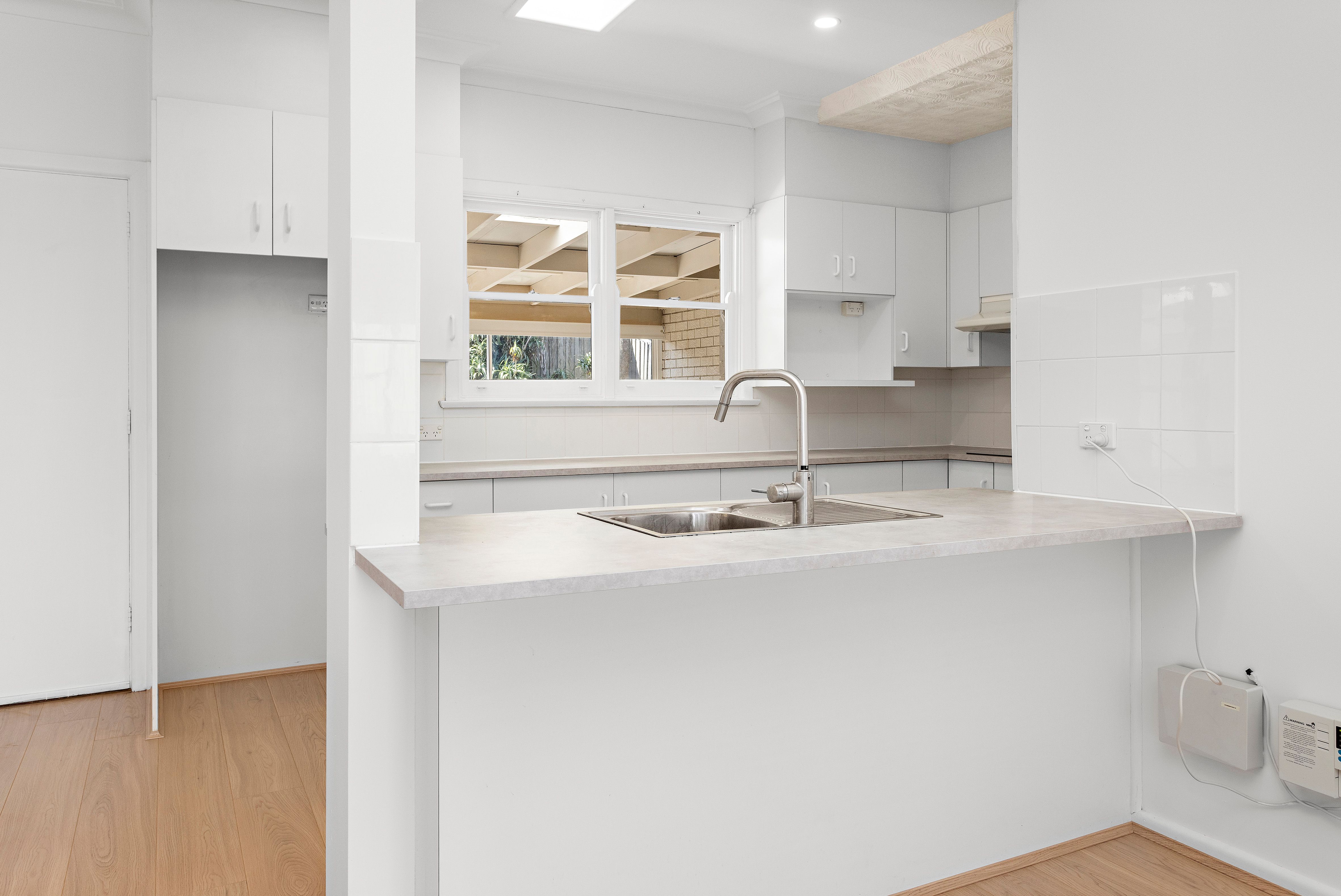 74 Tingira Crescent — photo 7 of 19