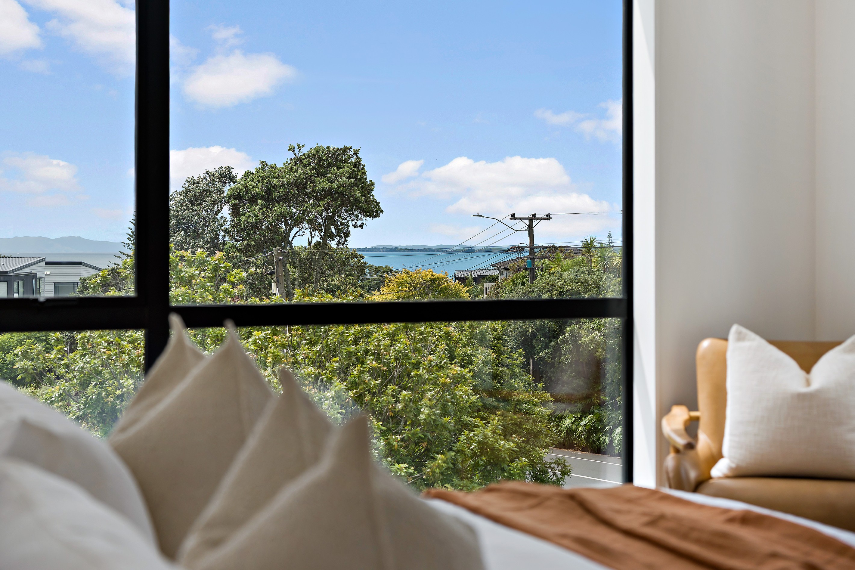 37A Hastings Road, Mairangi Bay, North Shore City