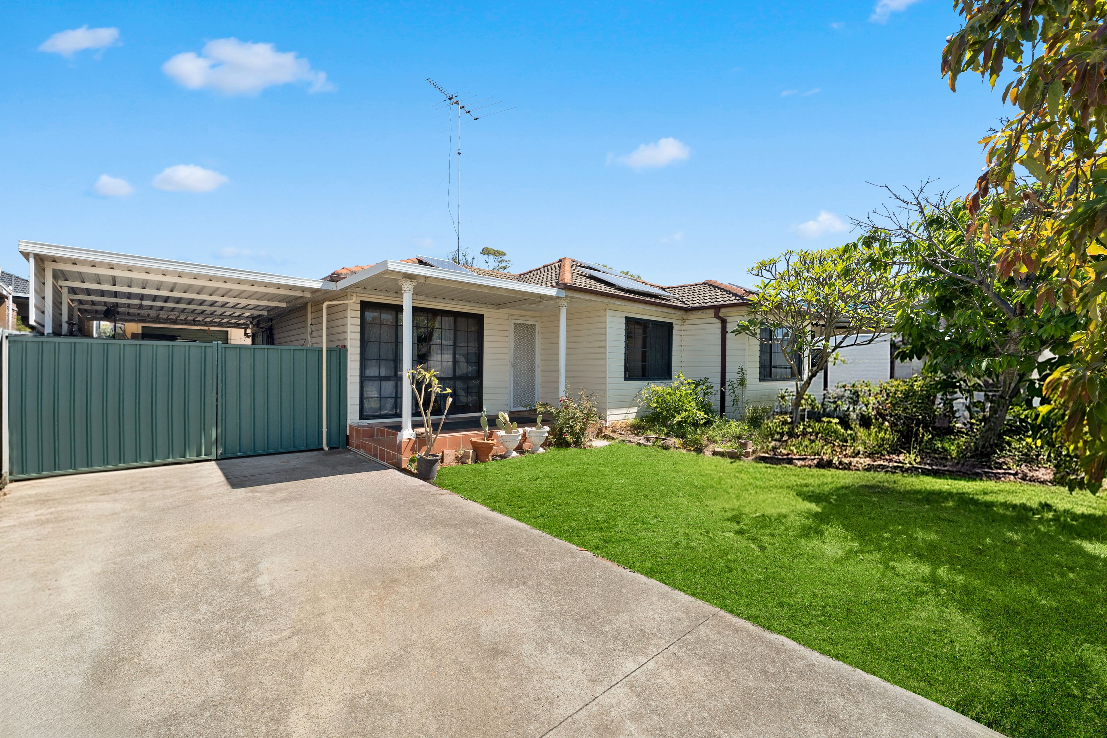 359 Polding Street , Fairfield West NSW 2165