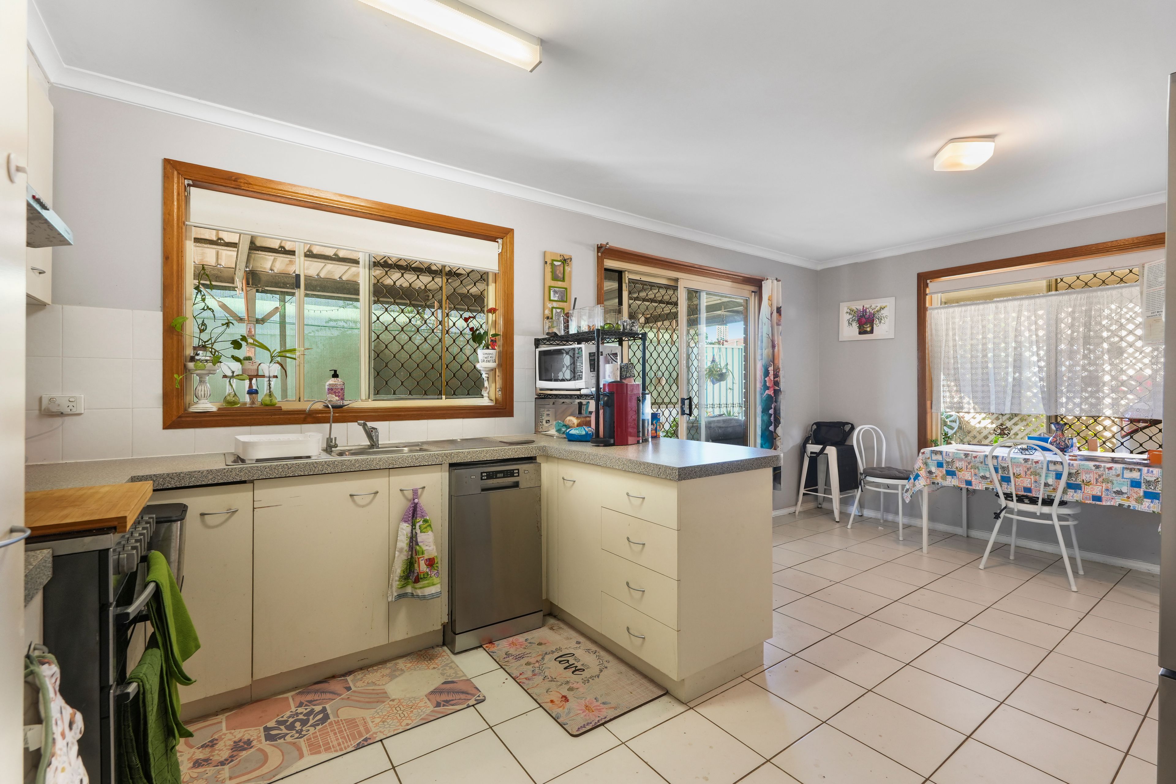 35 Harding Street — photo 5 of 18