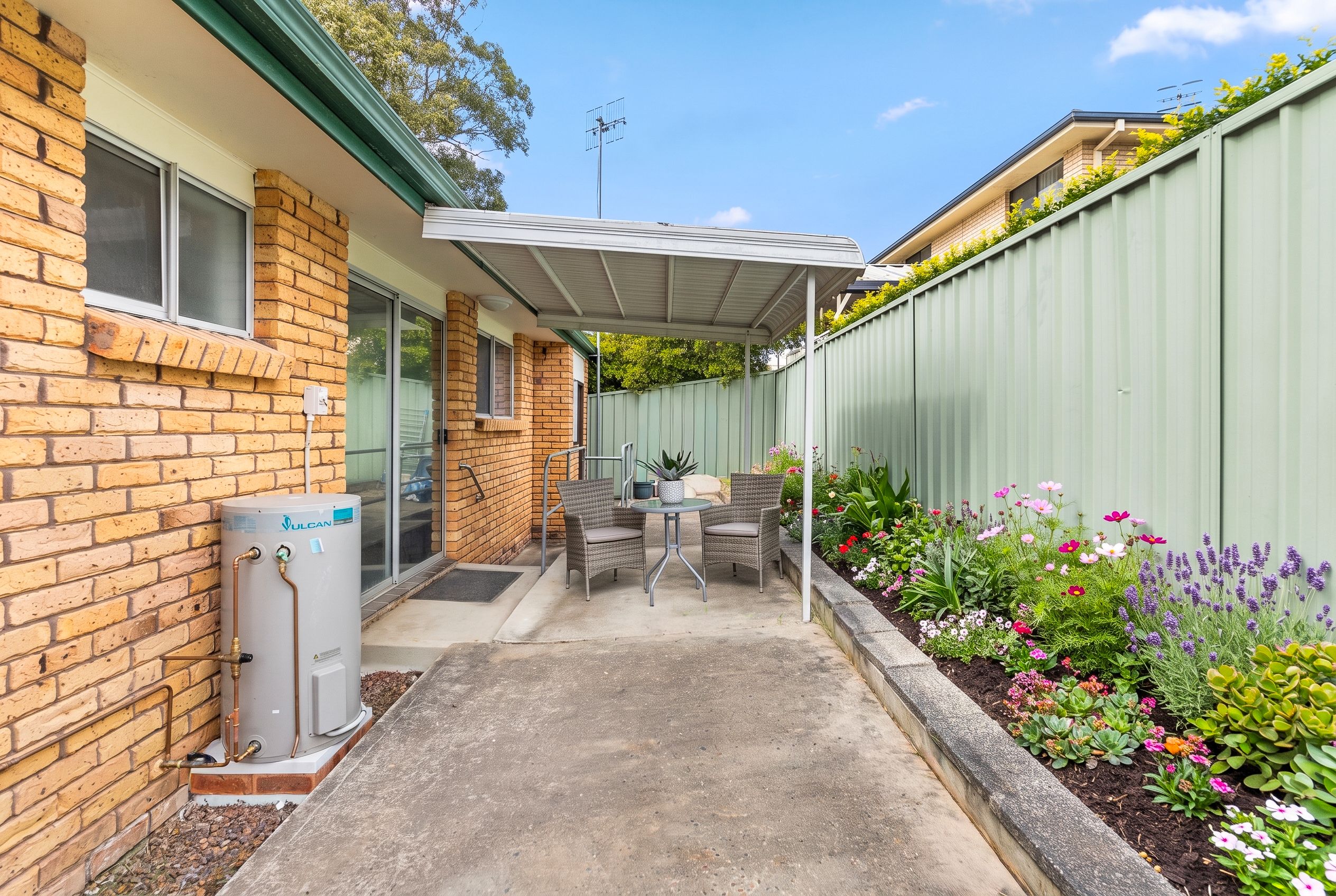 8/81 Howelston Road — photo 10 of 11