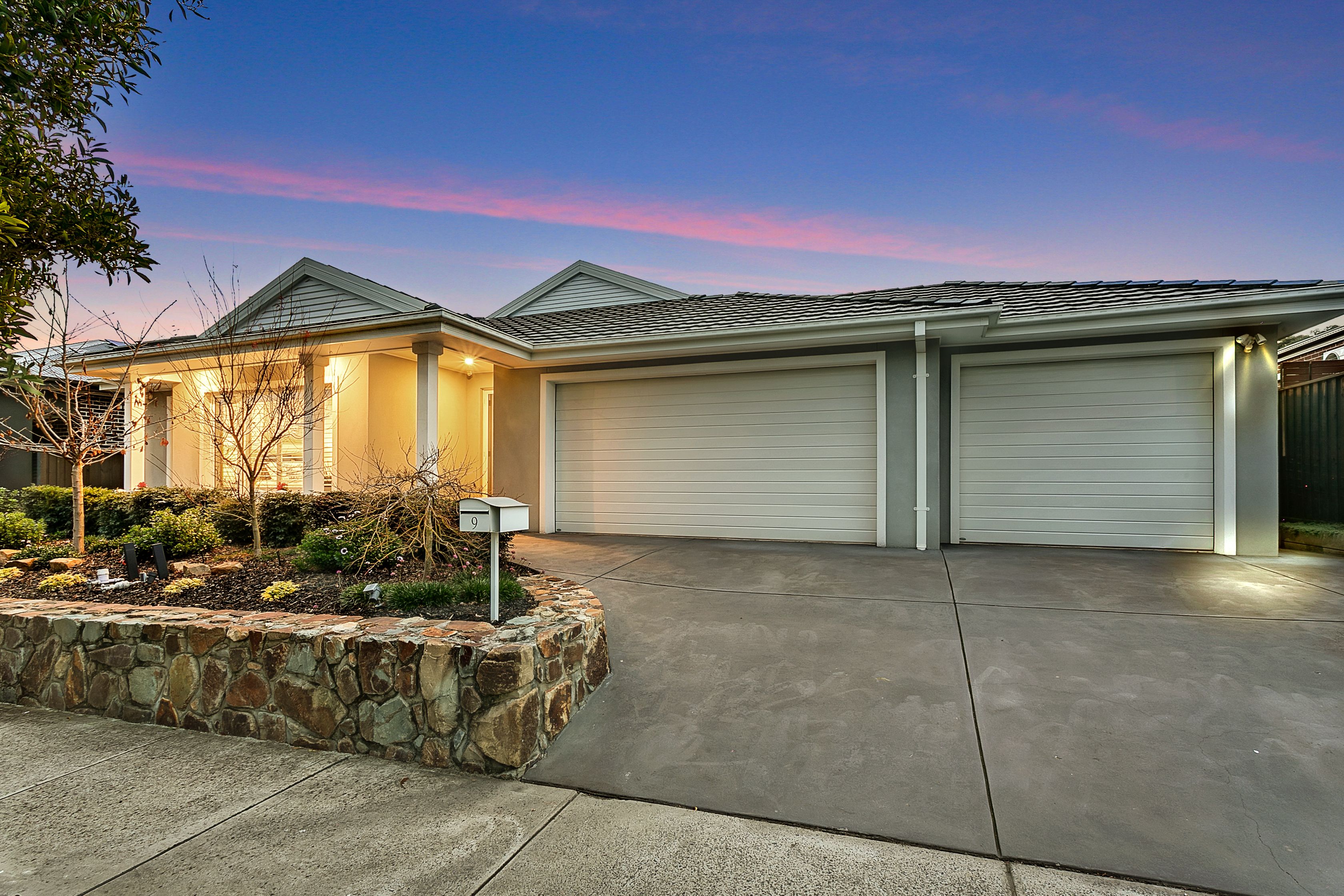 9 Riverhill Road, Officer VIC 3809
