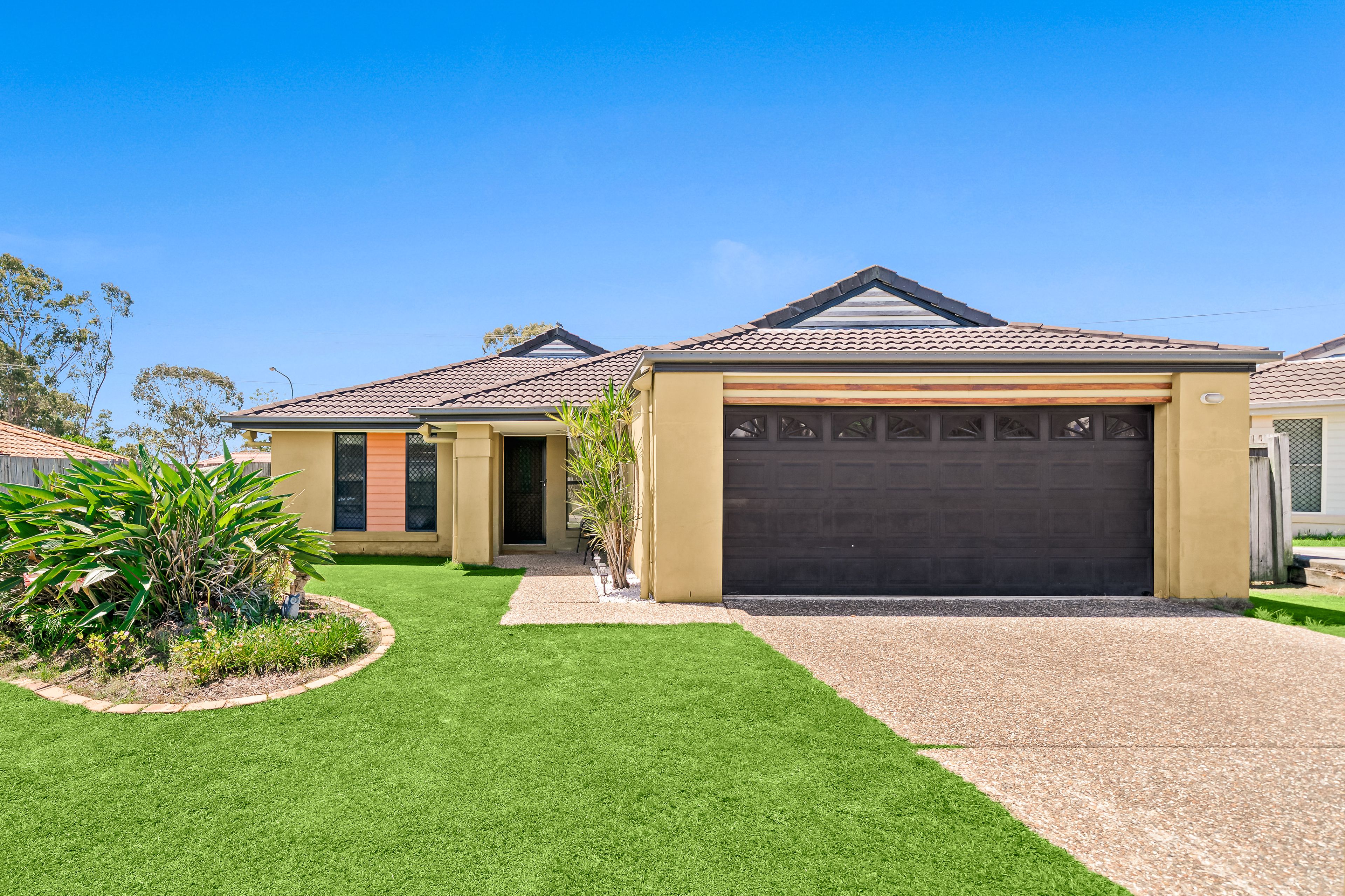 18 Somerwil Crescent — photo from Ray White Forest Lake QLD