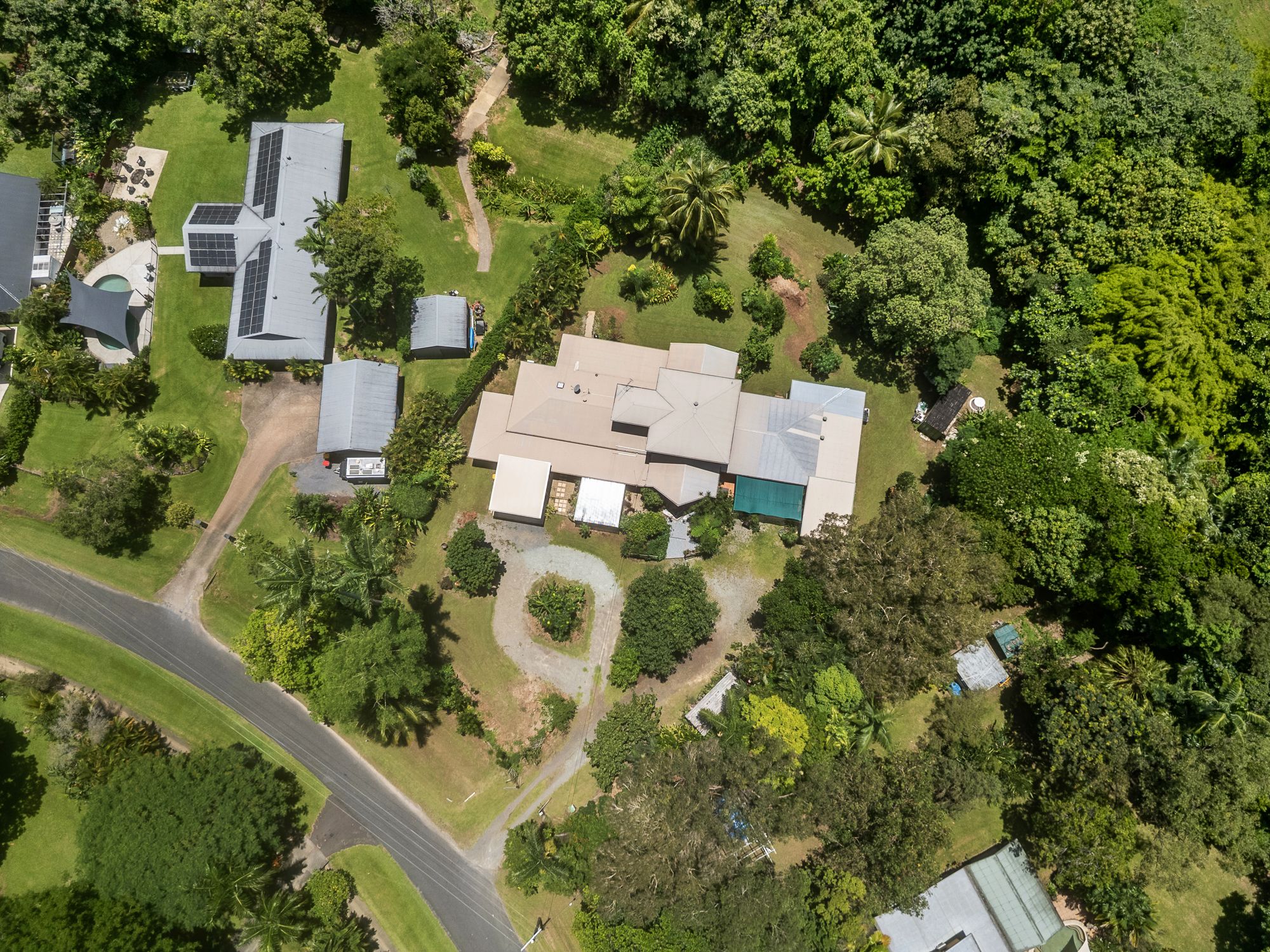 14-16 Pelizzari Close, Redlynch, QLD 4870