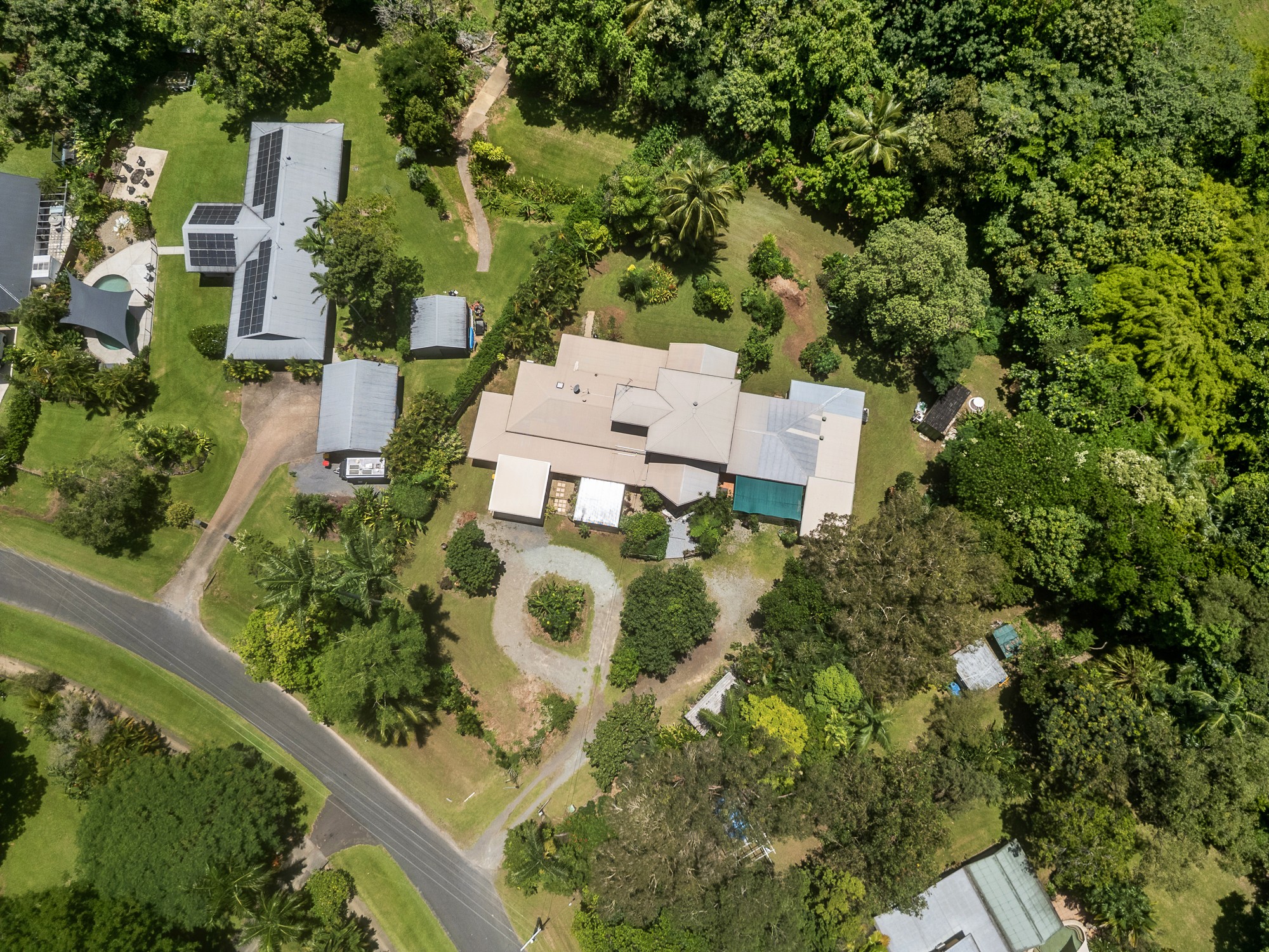 14-16 Pelizzari Close, Redlynch, QLD 4870