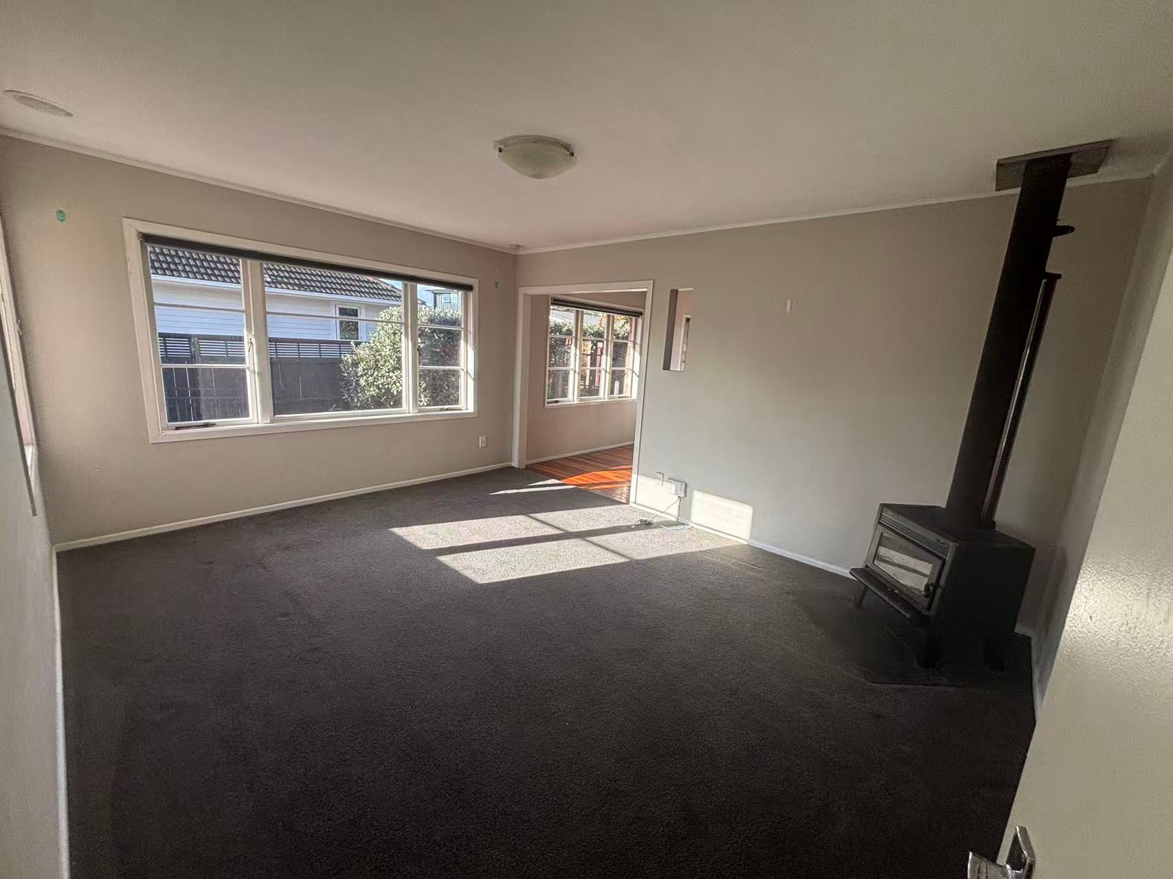 7 Rixon Place, Te Atatu Peninsula, Waitakere City