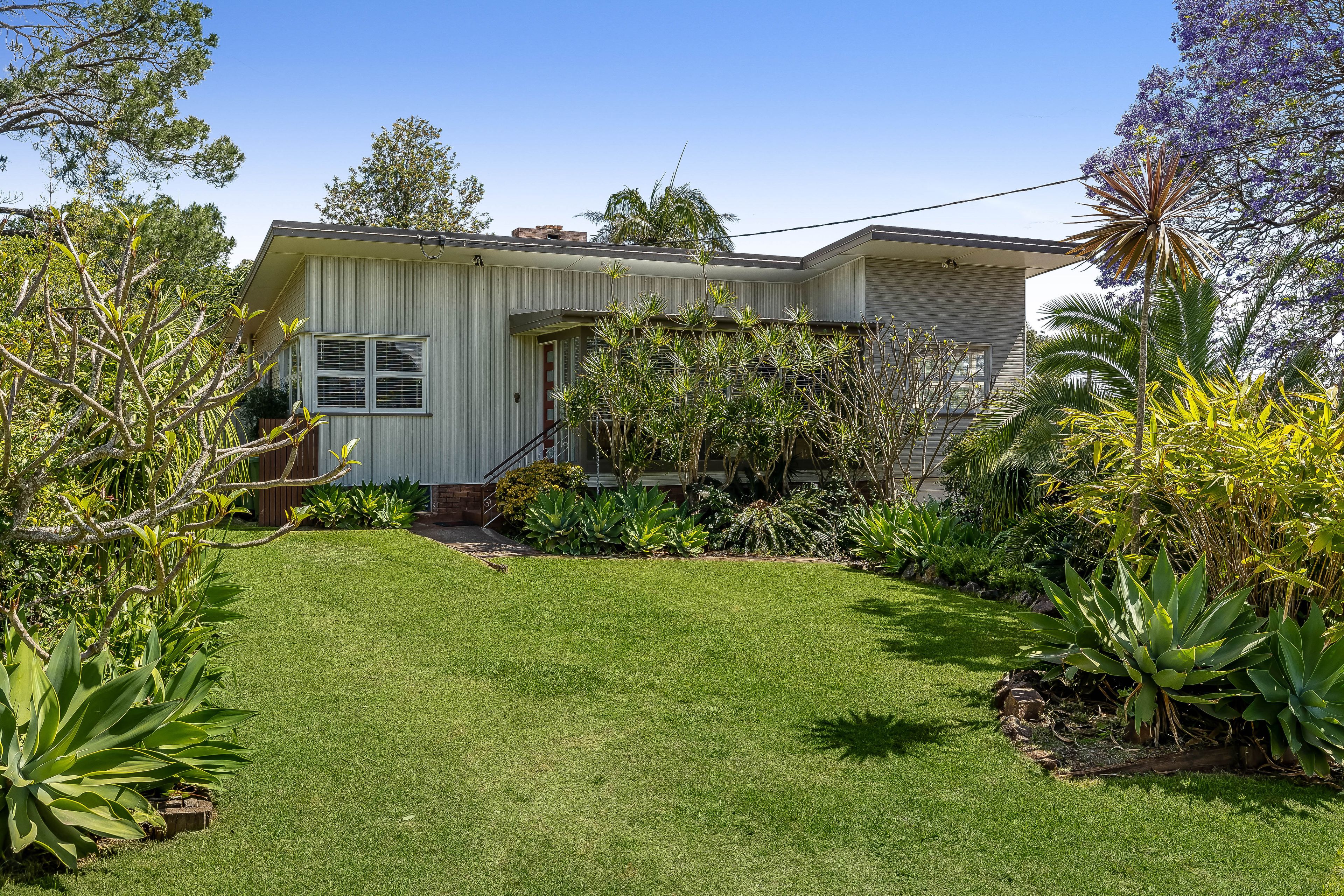 12 Perry Street, Harlaxton, QLD 4350