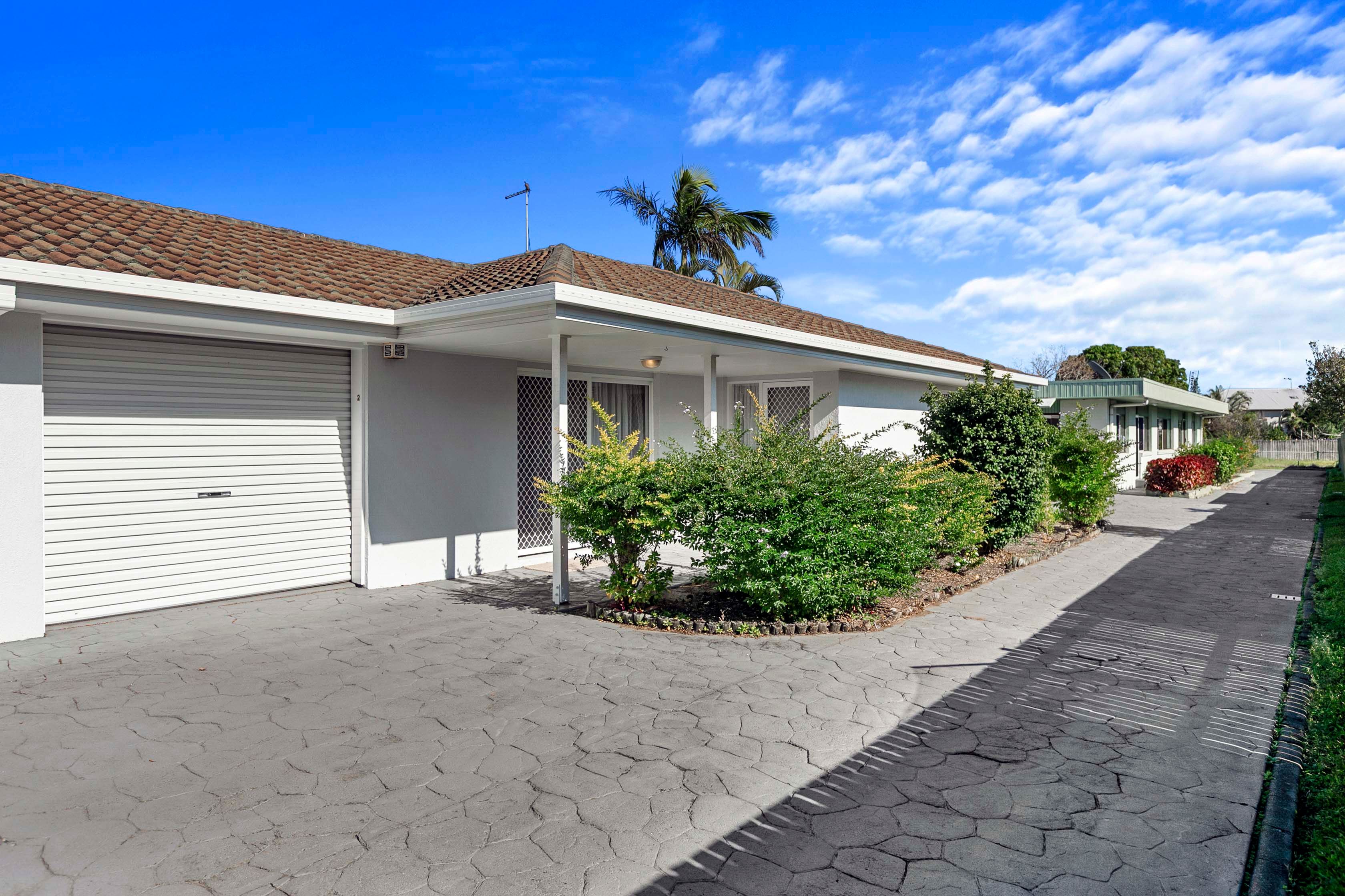 2/15 George, Pialba, QLD 4655