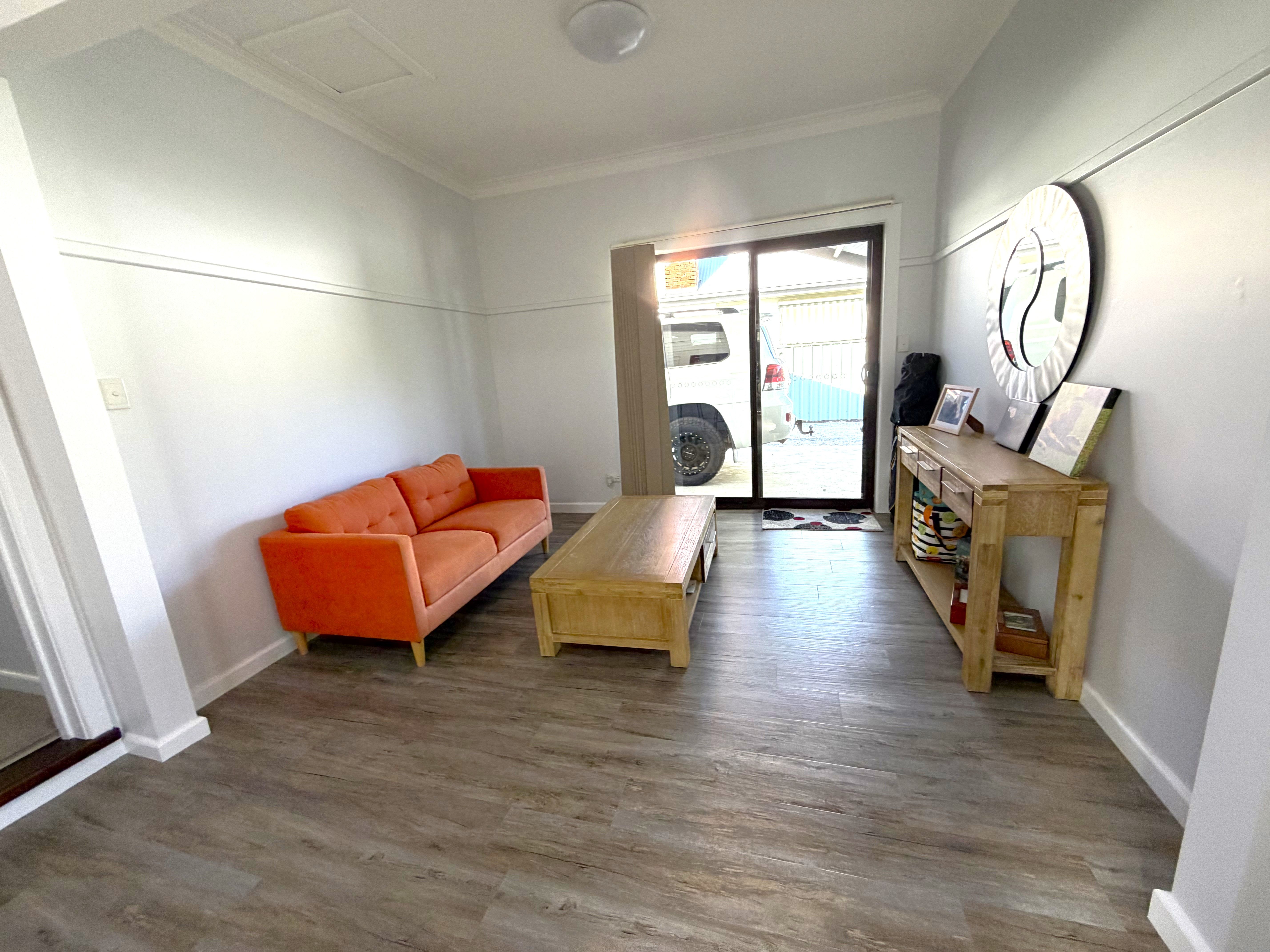 101 Crispe Street — photo 7 of 15