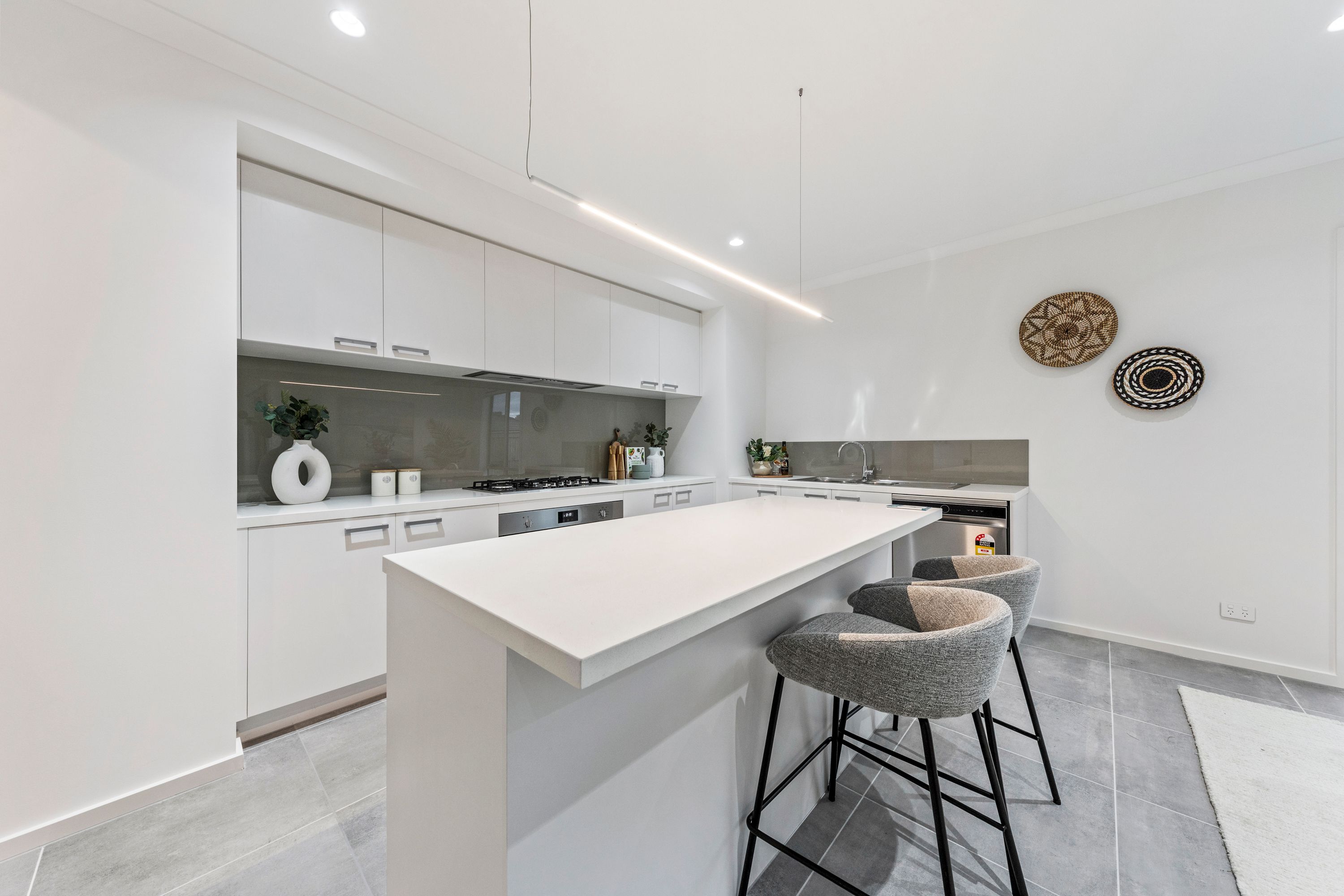 226 Primrose Avenue — photo 4 of 30