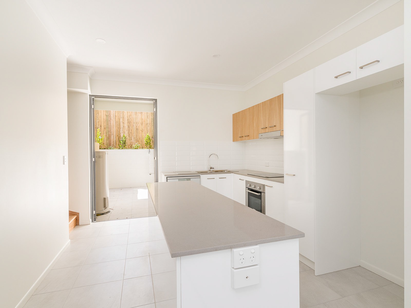 2/64 Renton Street, Camp Hill, QLD 4152