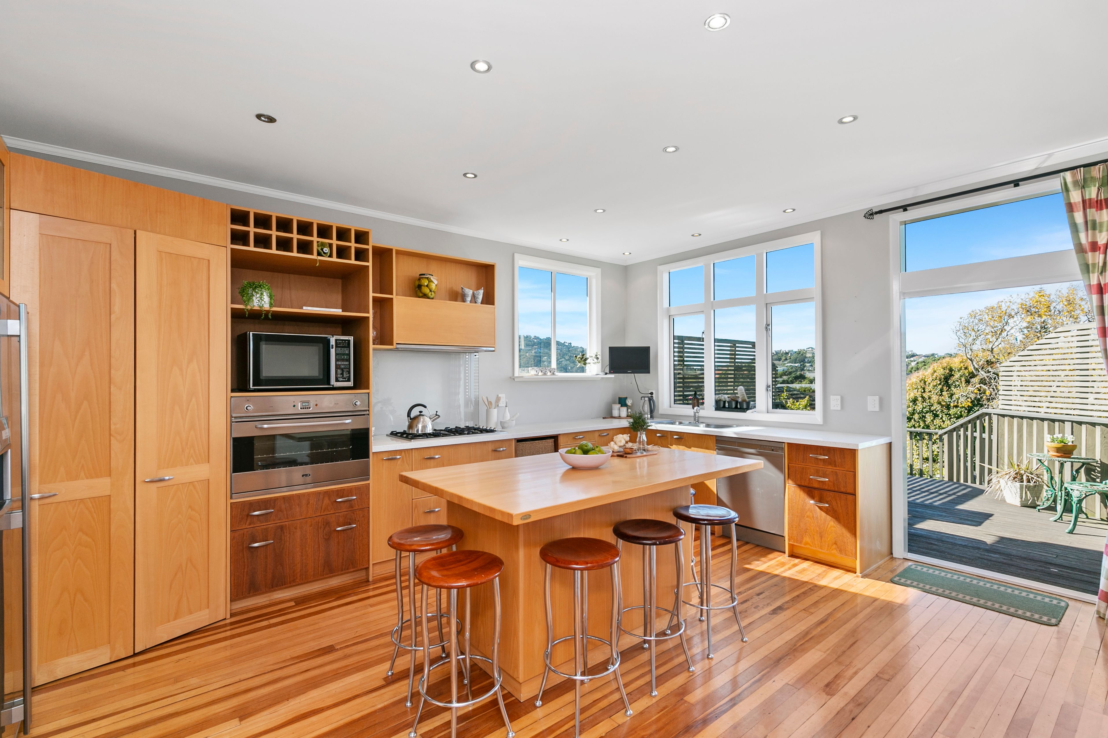 53 Nicholson Road, Khandallah, Wellington City