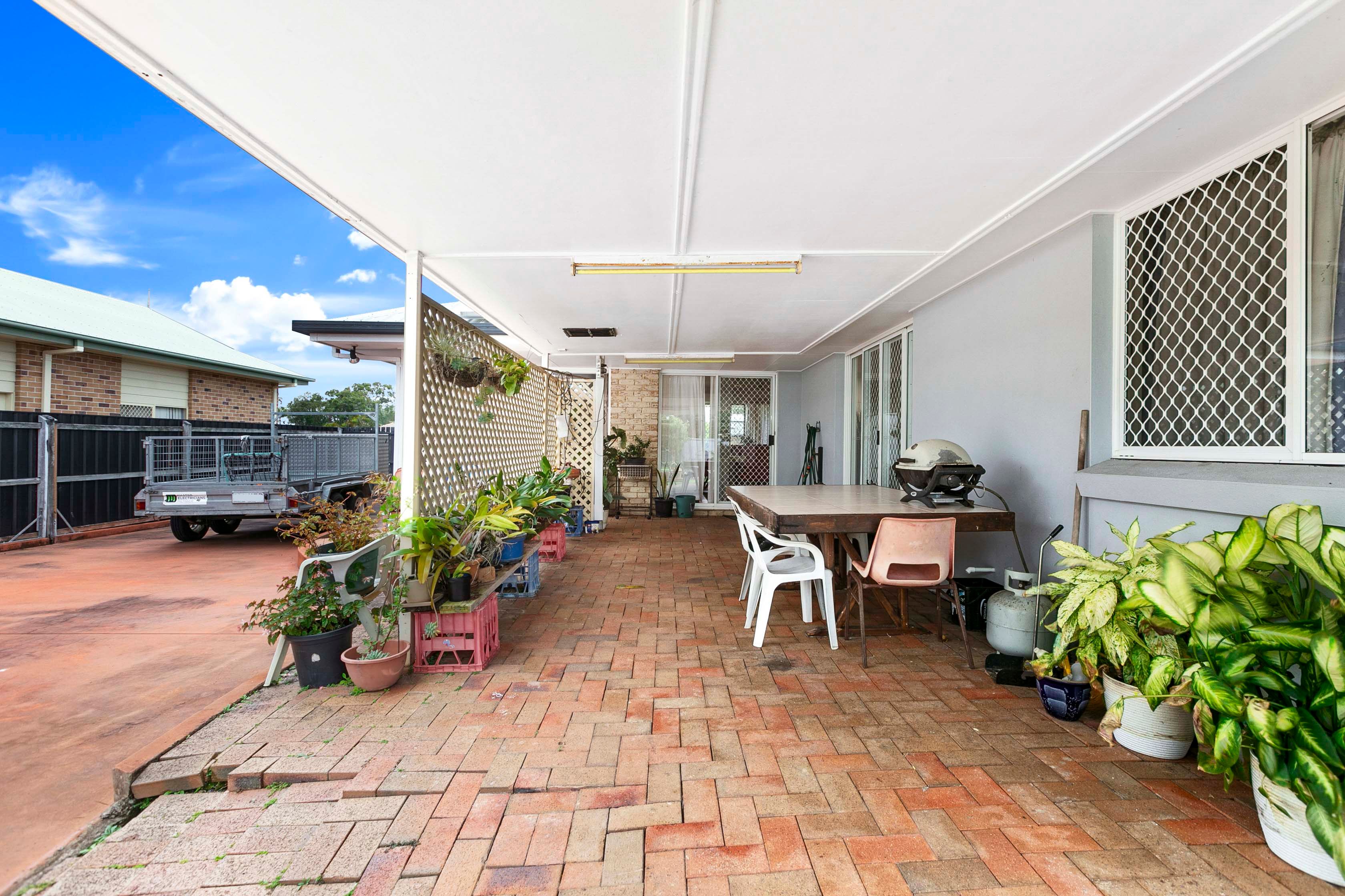 6 Hoberg Court — photo 17 of 24