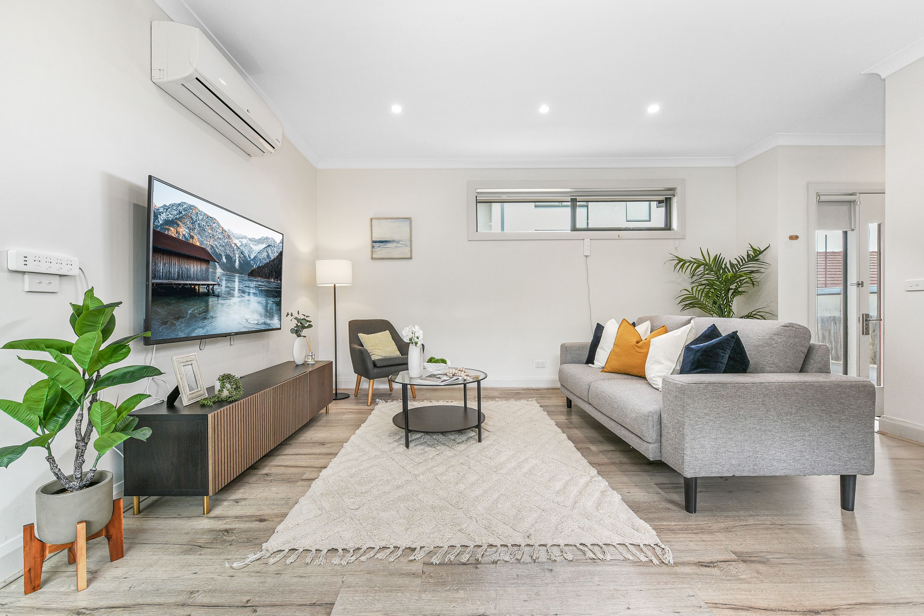 2/9 Keith Street, Oakleigh East, VIC 3166