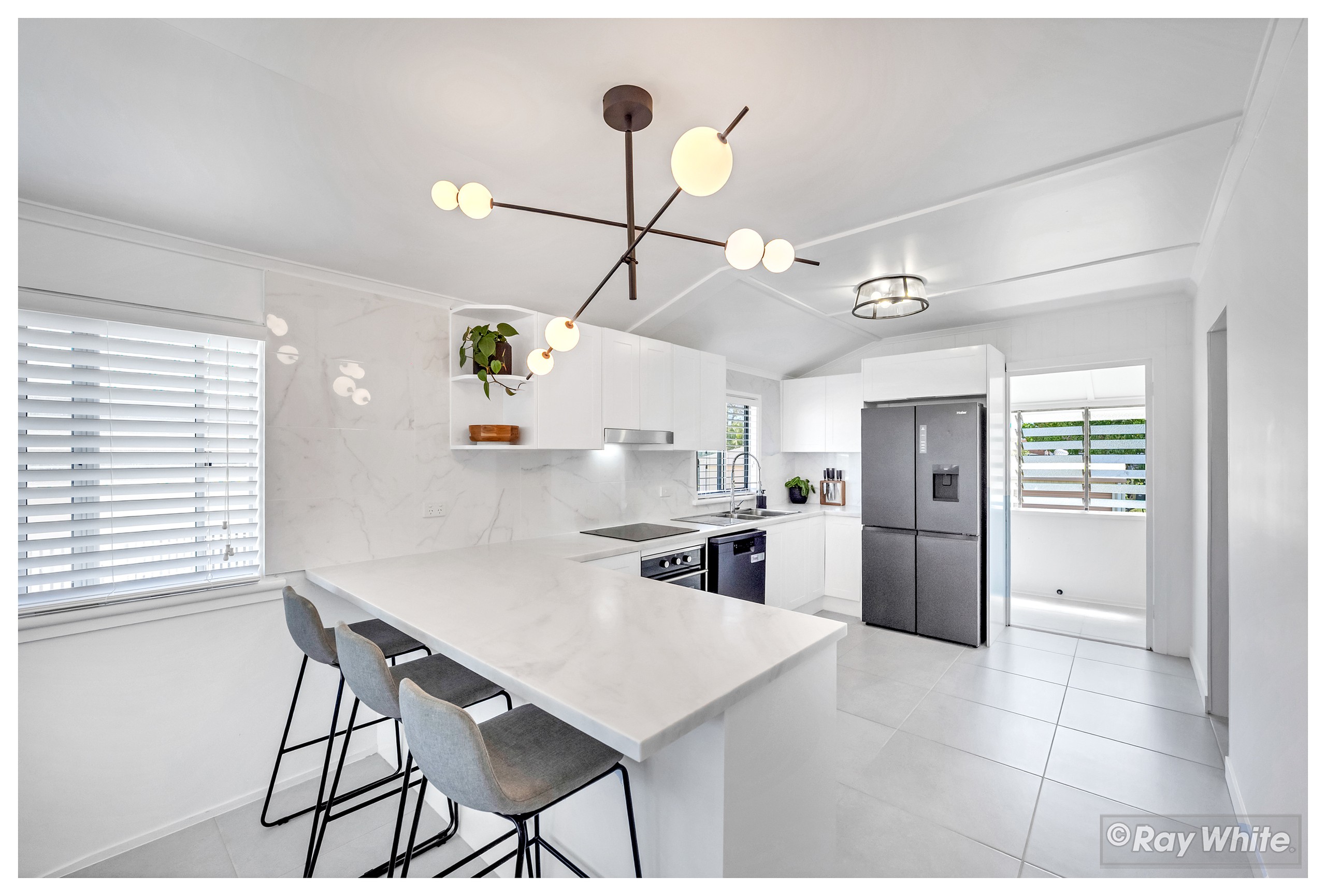 16 Connolly Street, Allenstown, QLD 4700