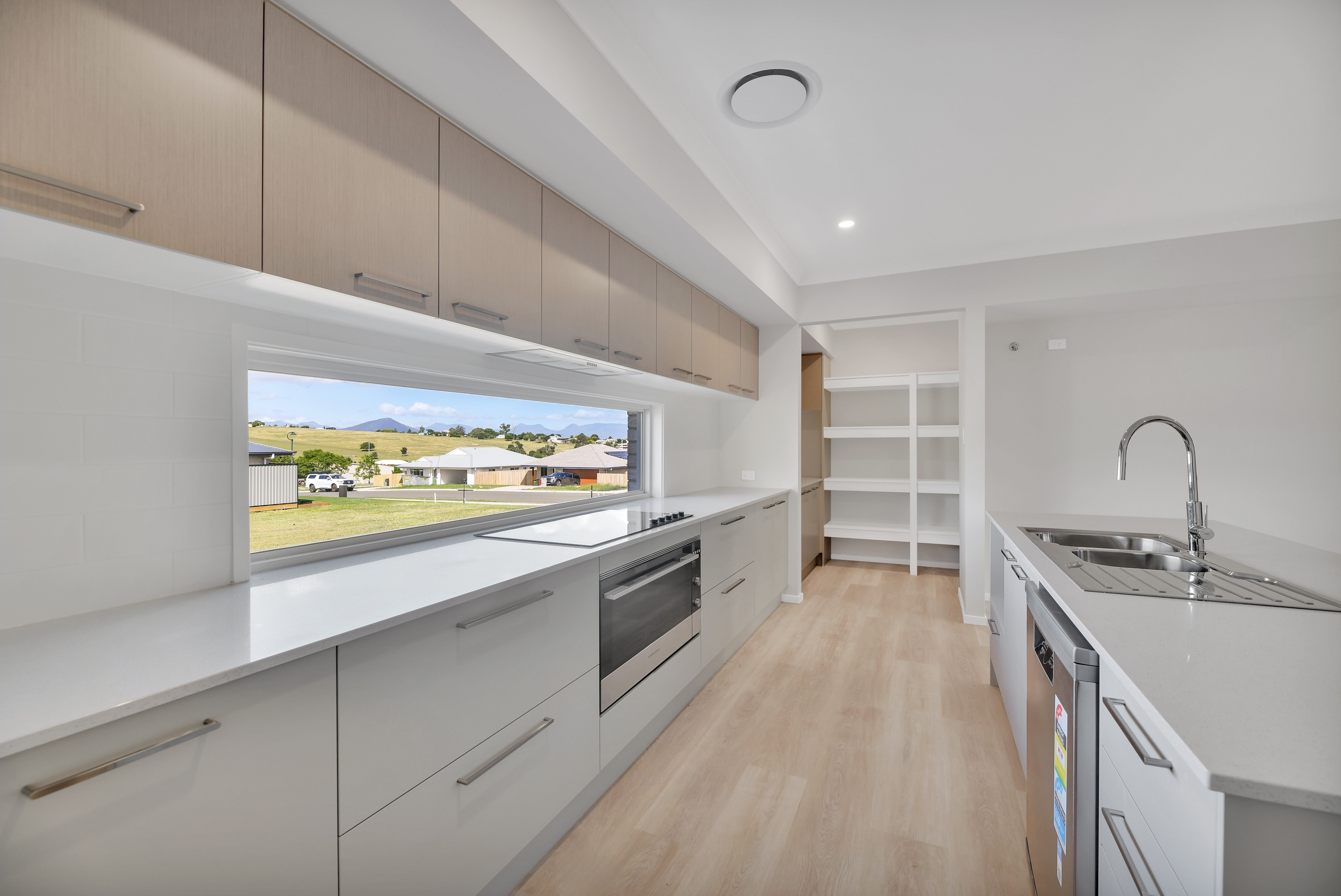 24 Pioneer Drive, Kalbar, QLD 4309