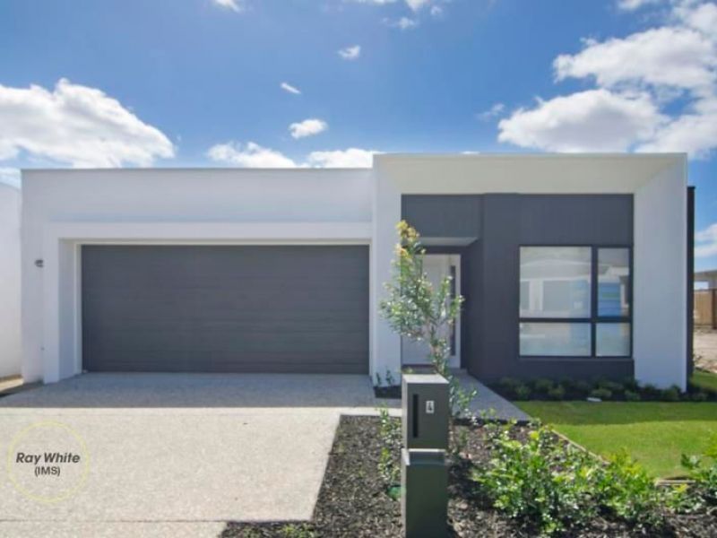 4 Summit Place, Pimpama, QLD 4209