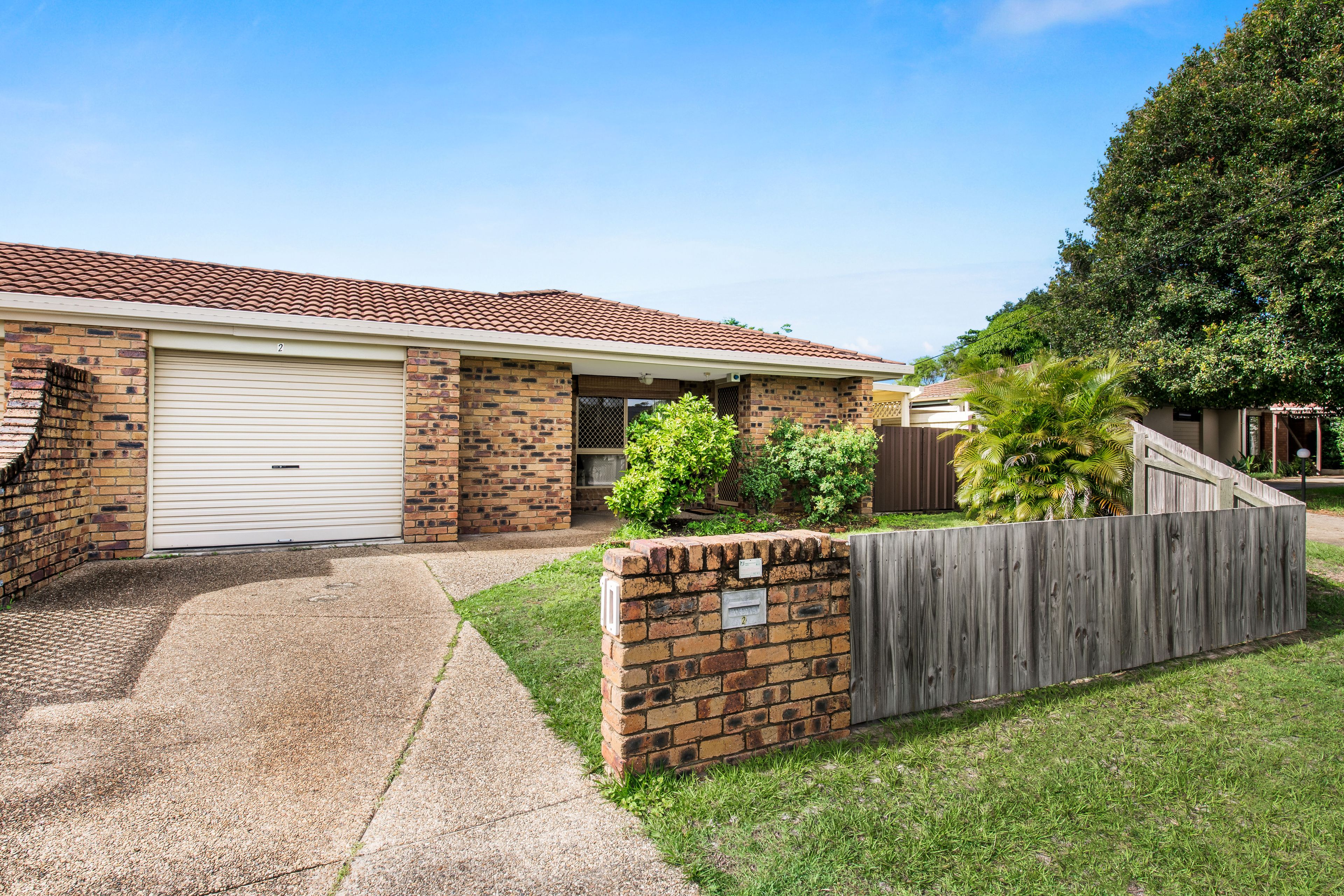 2/10 Pumicestone Place, Golden Beach, QLD 4551