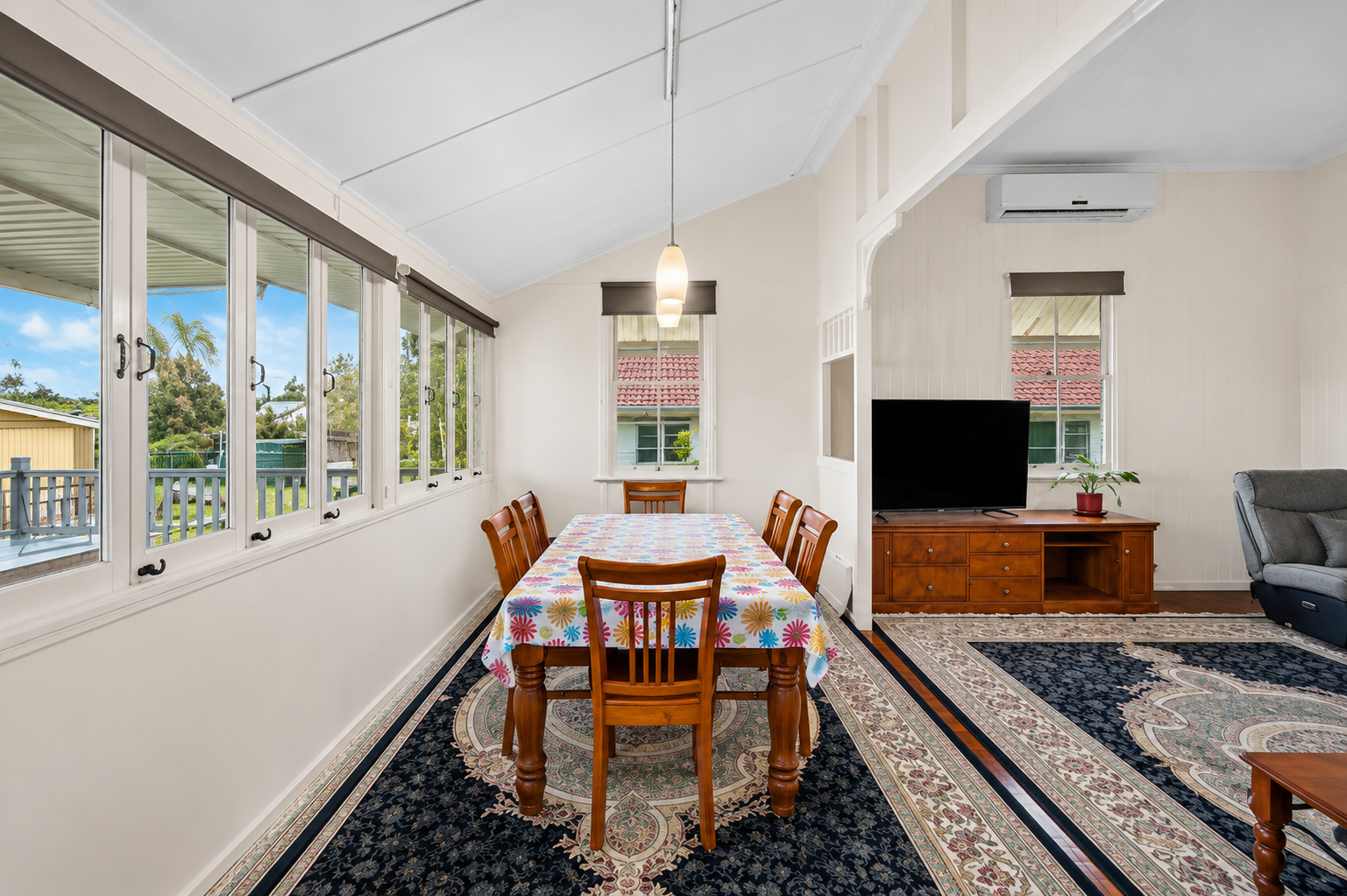 22 Yalburu Street — photo 6 of 19