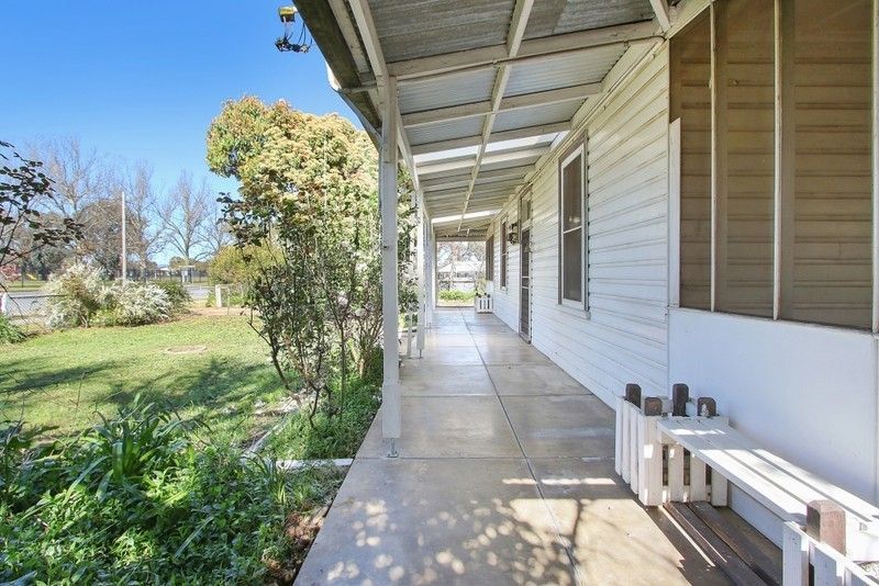 165 Albury Street, Holbrook NSW 2644
