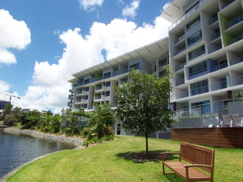 2-4 Riverwalk Avenue, Robina QLD 4226