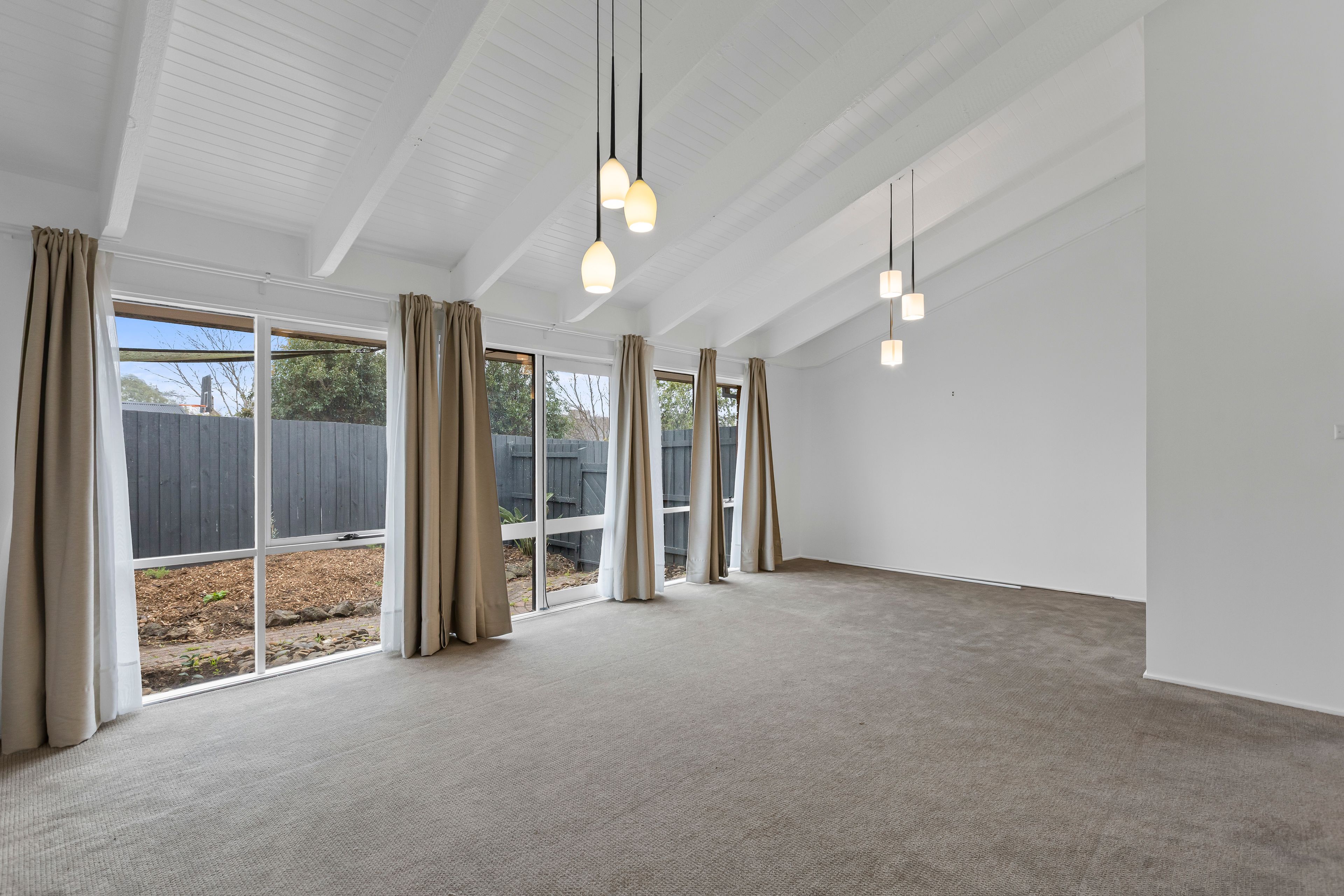 4 Kintyre Court, Greenvale, VIC 3059