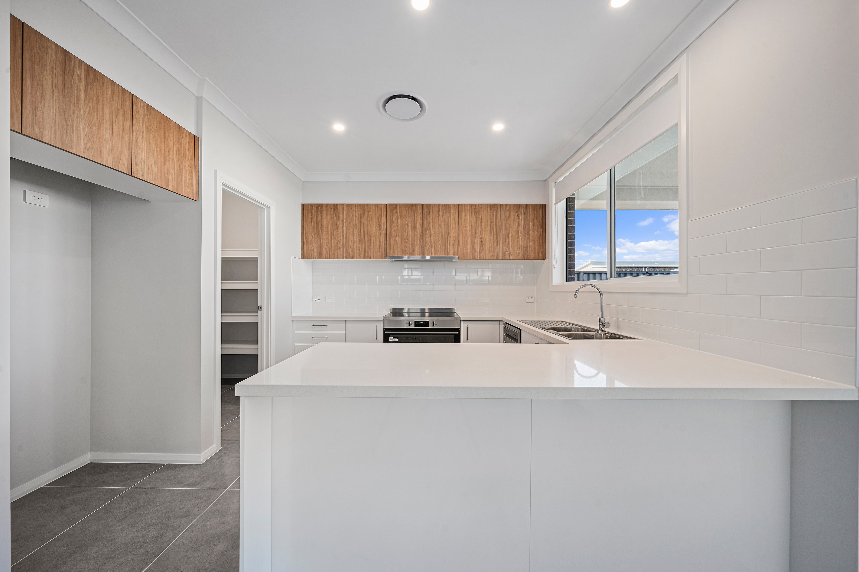 45 Coalminer Drive, Calderwood, NSW 2527