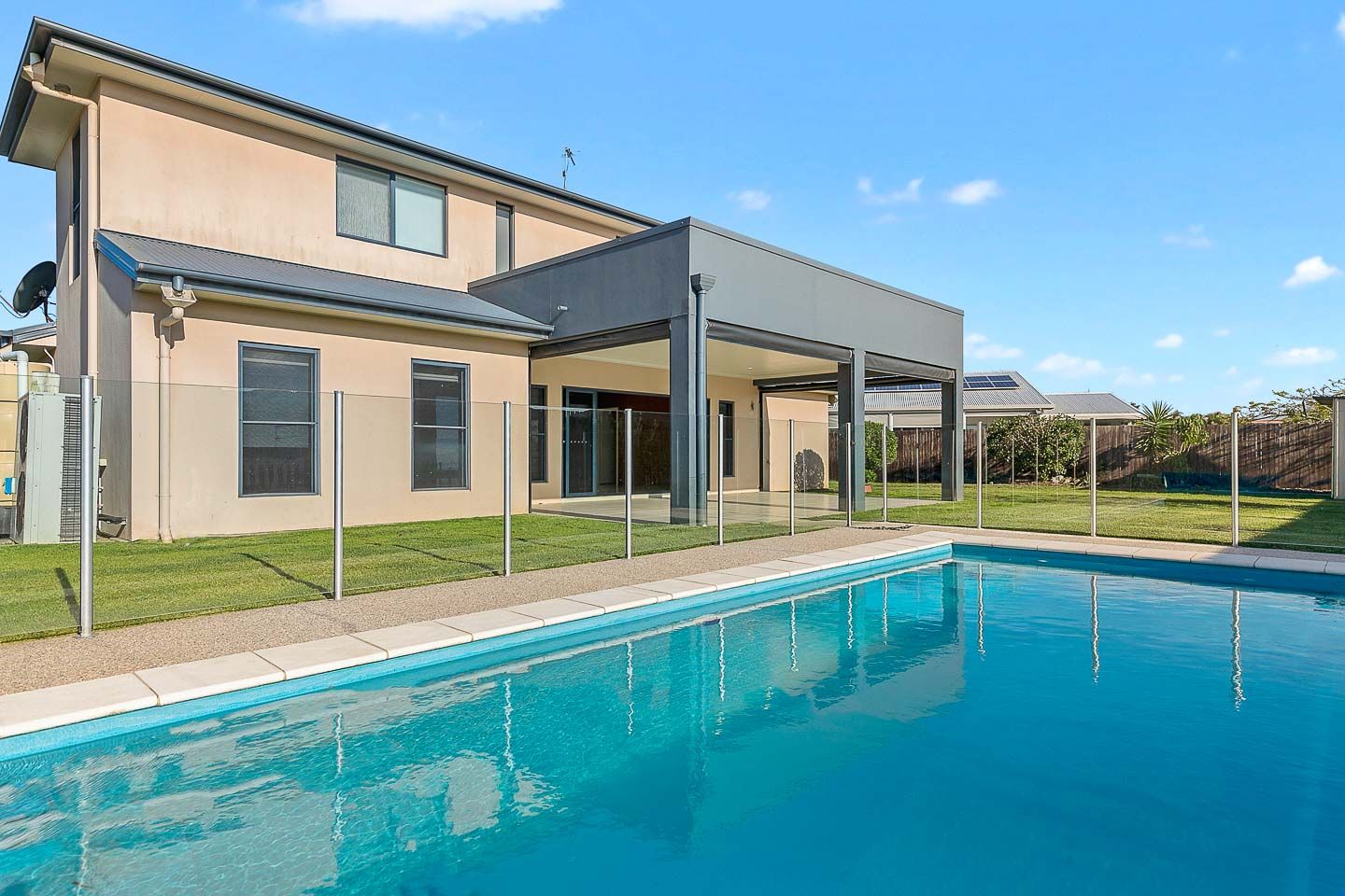 68 Endeavour Way, Eli Waters, QLD 4655