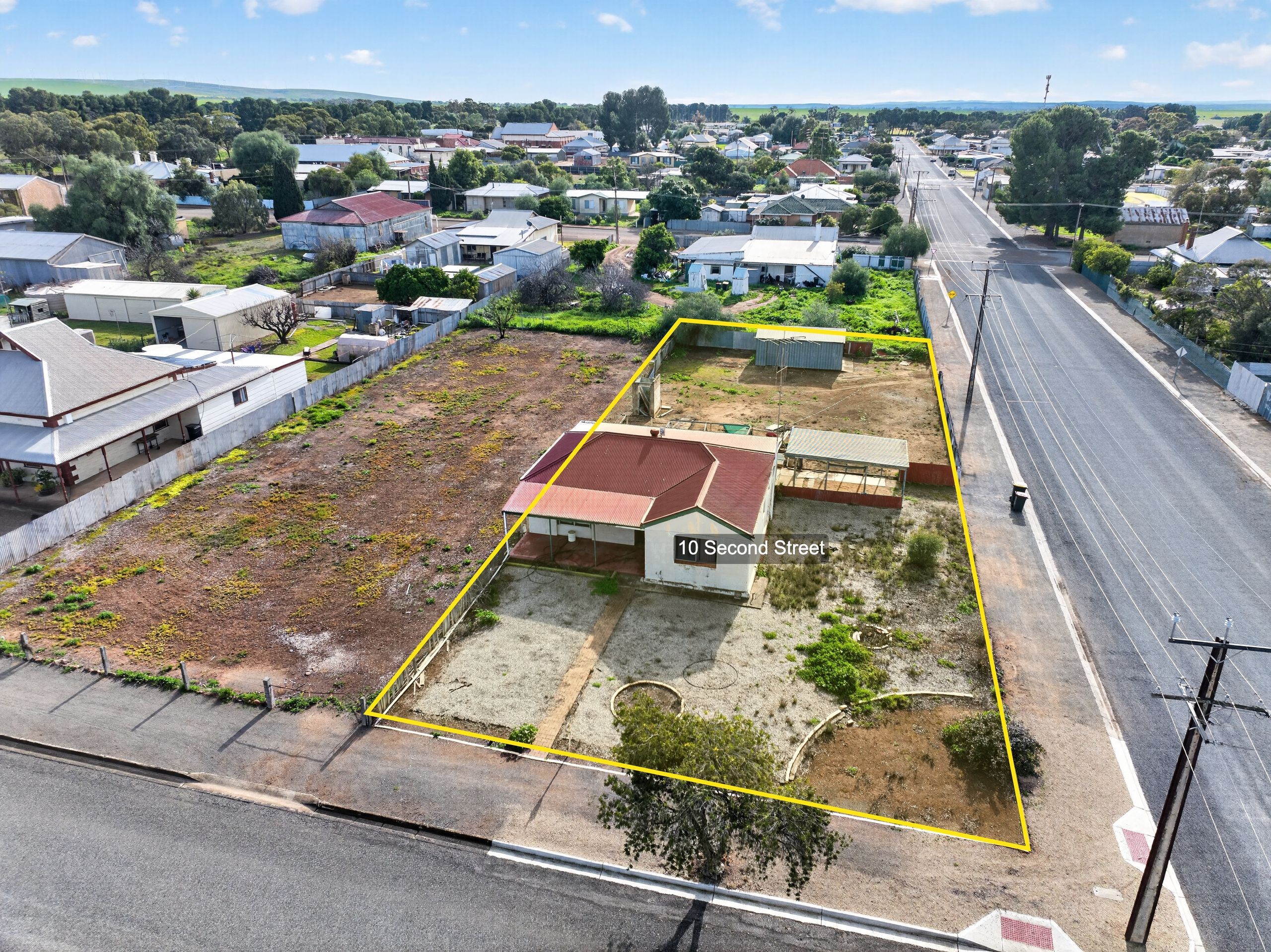 10 Second Street — photo from Ray White Clare Valley