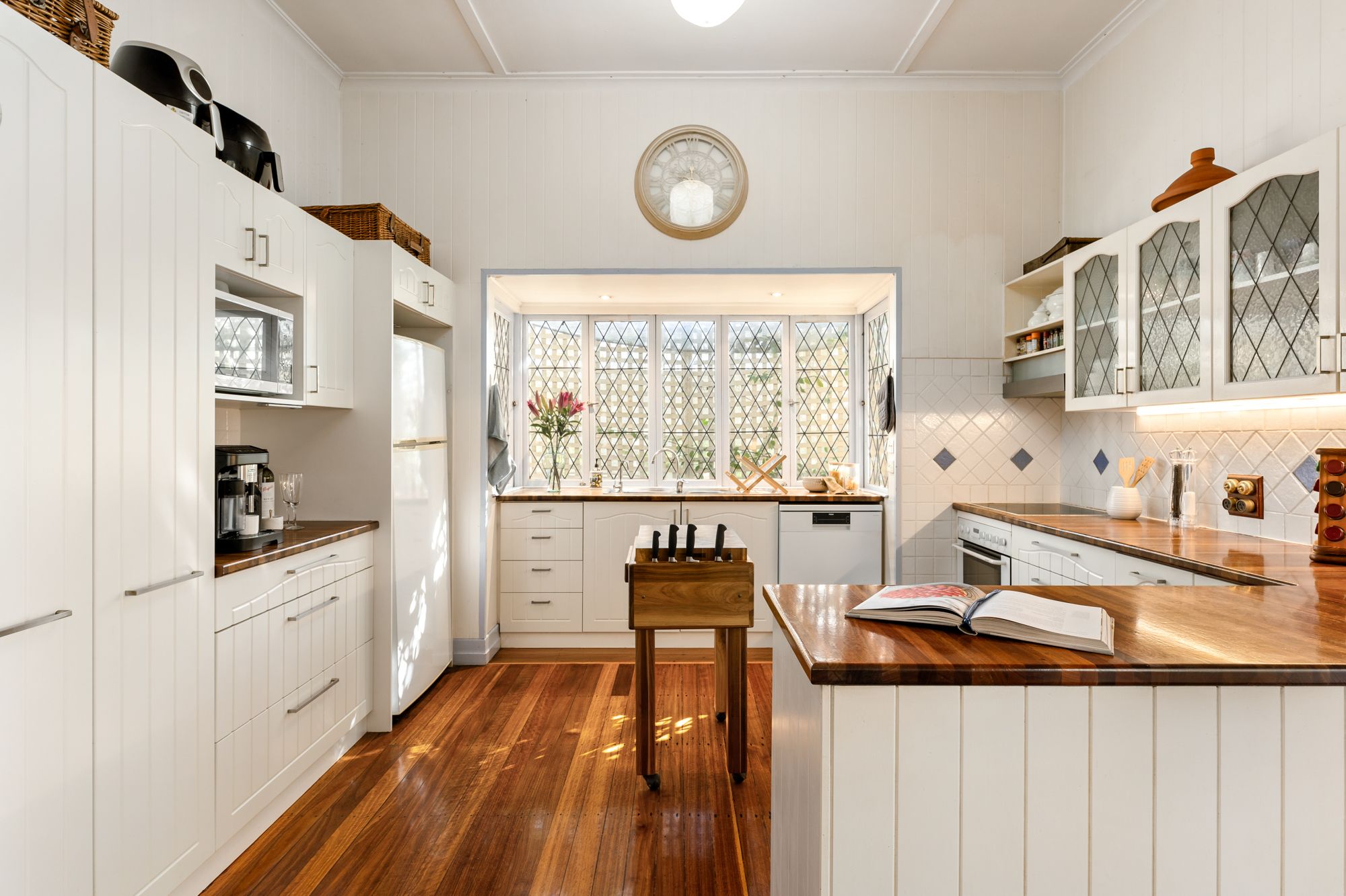 30 Pelham Street, Coorparoo, QLD 4151