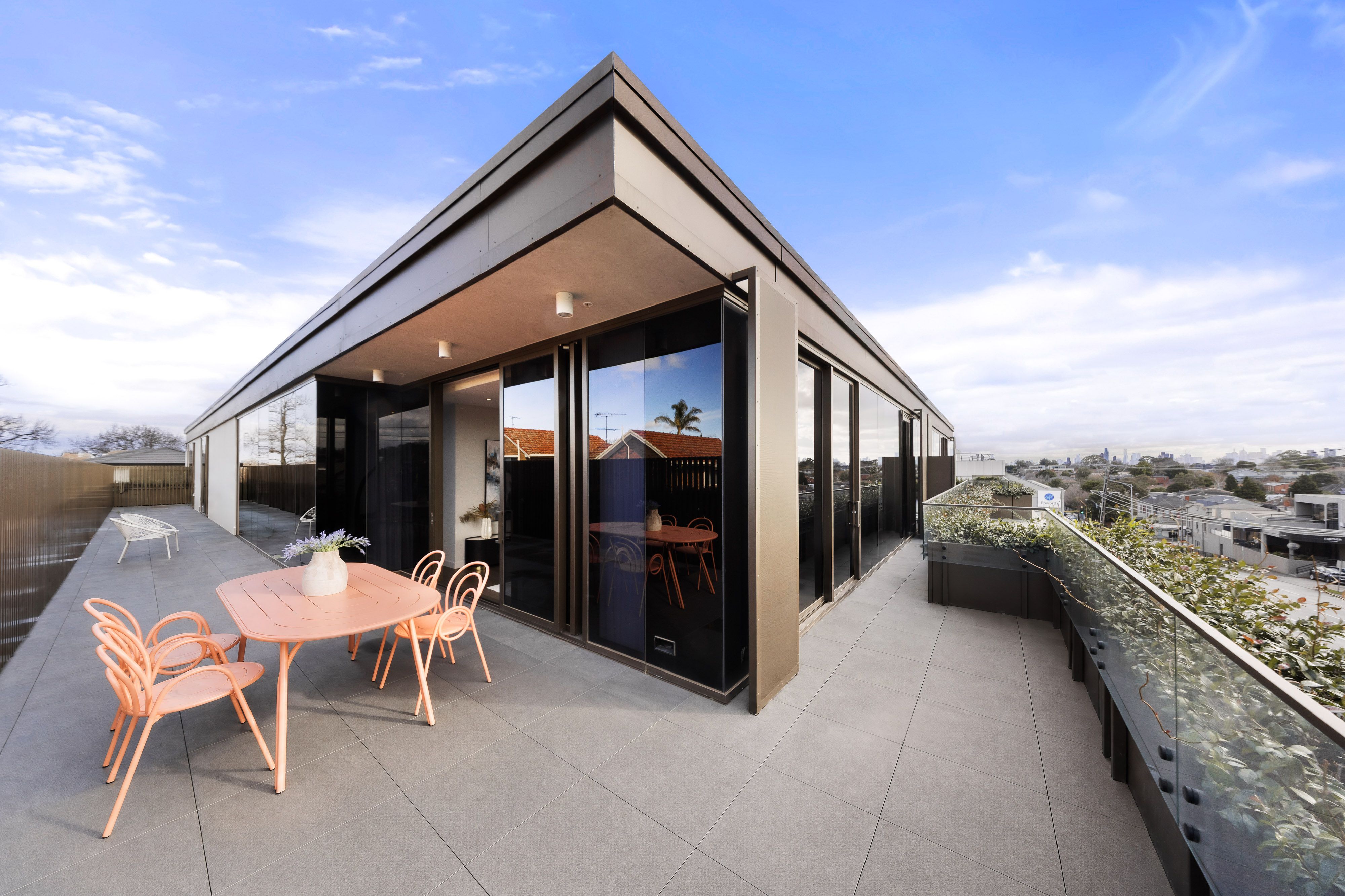 201/890 Toorak Road — photo 4 of 24