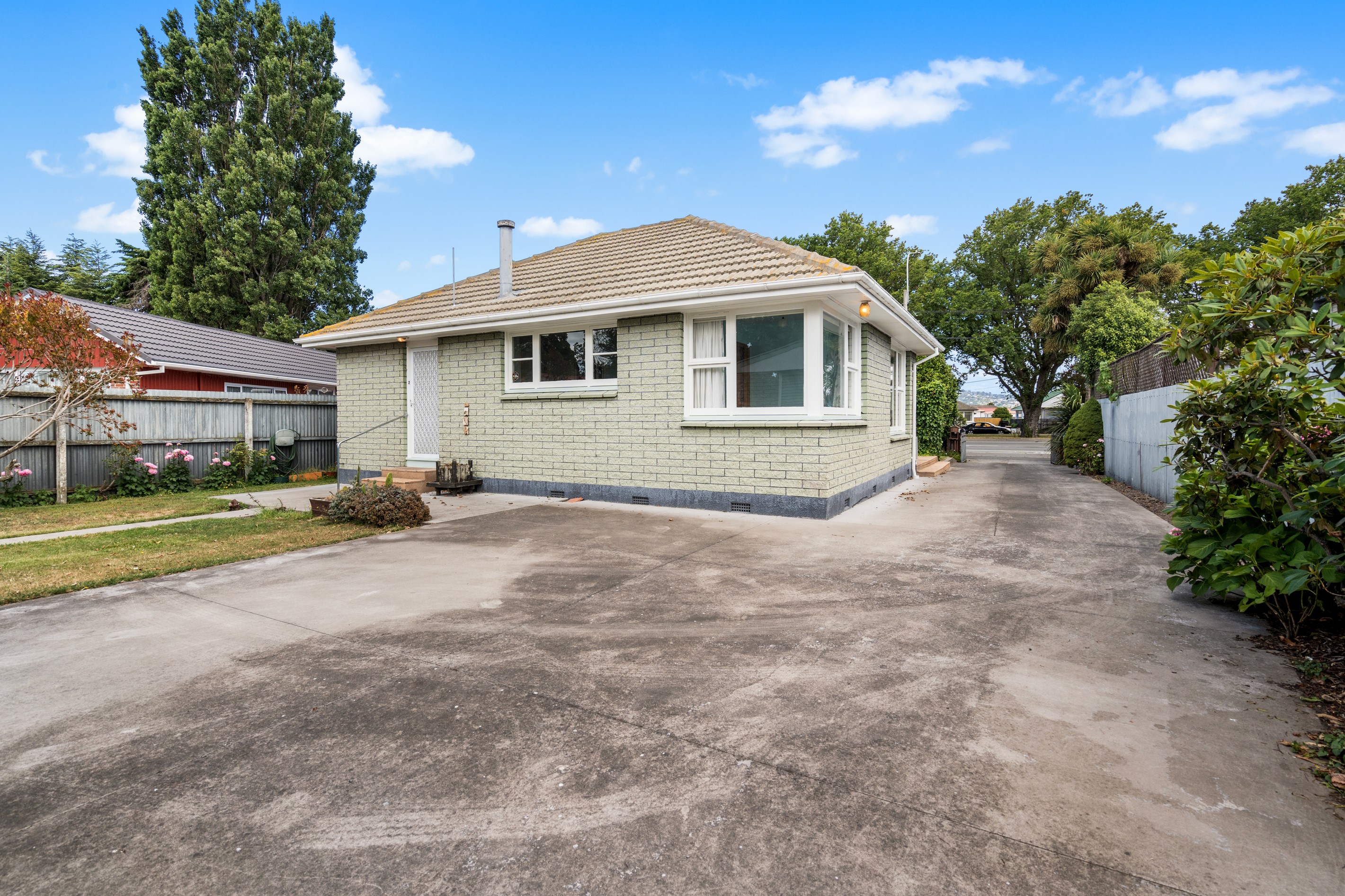 425 Linwood Avenue, Bromley, Christchurch City