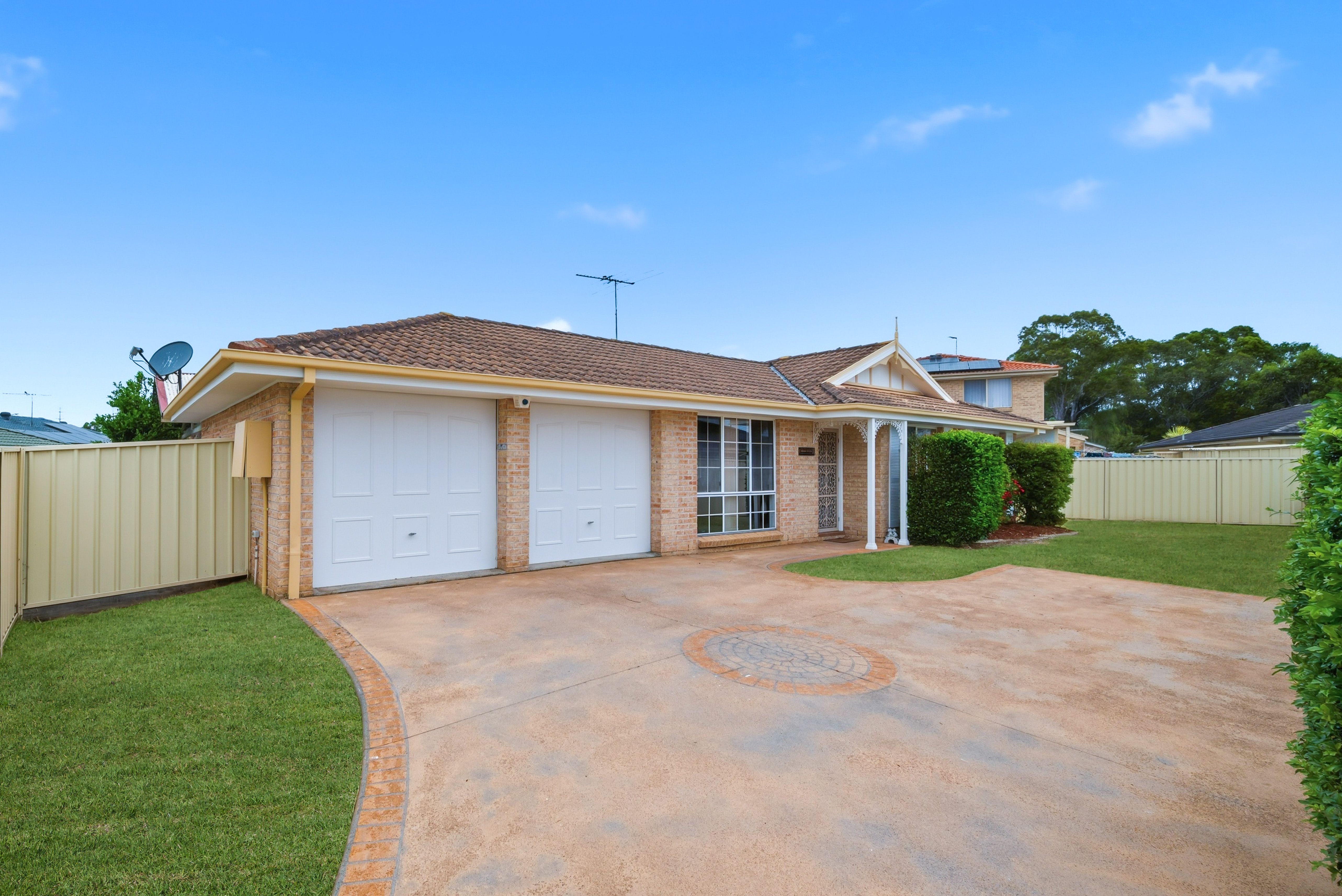 5 Abbott Place , Ingleburn NSW 2565