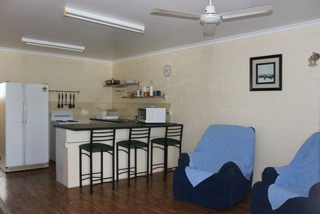 2/6 Ferrero Street, Lucinda, QLD 4850