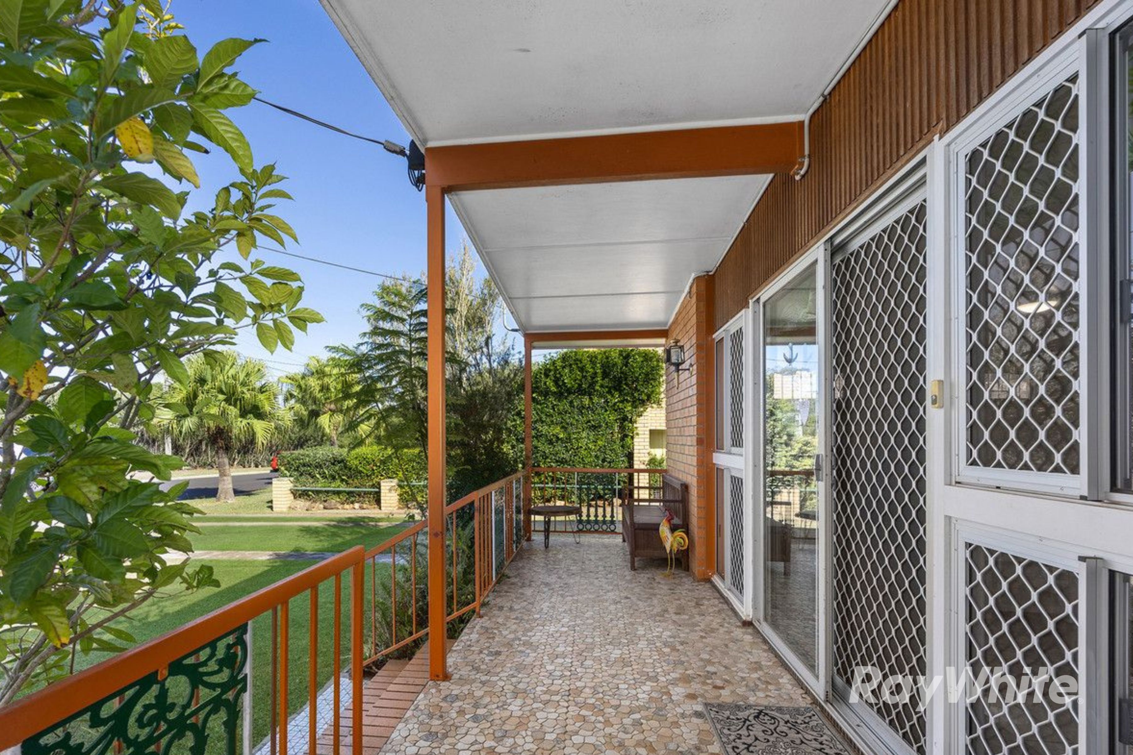28 Samford Road, Leichhardt, QLD 4305