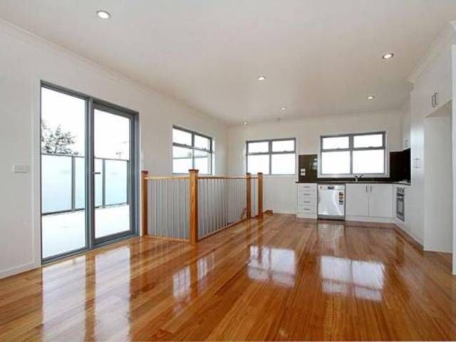 2/63 Kinsale Street, Reservoir, VIC 3073