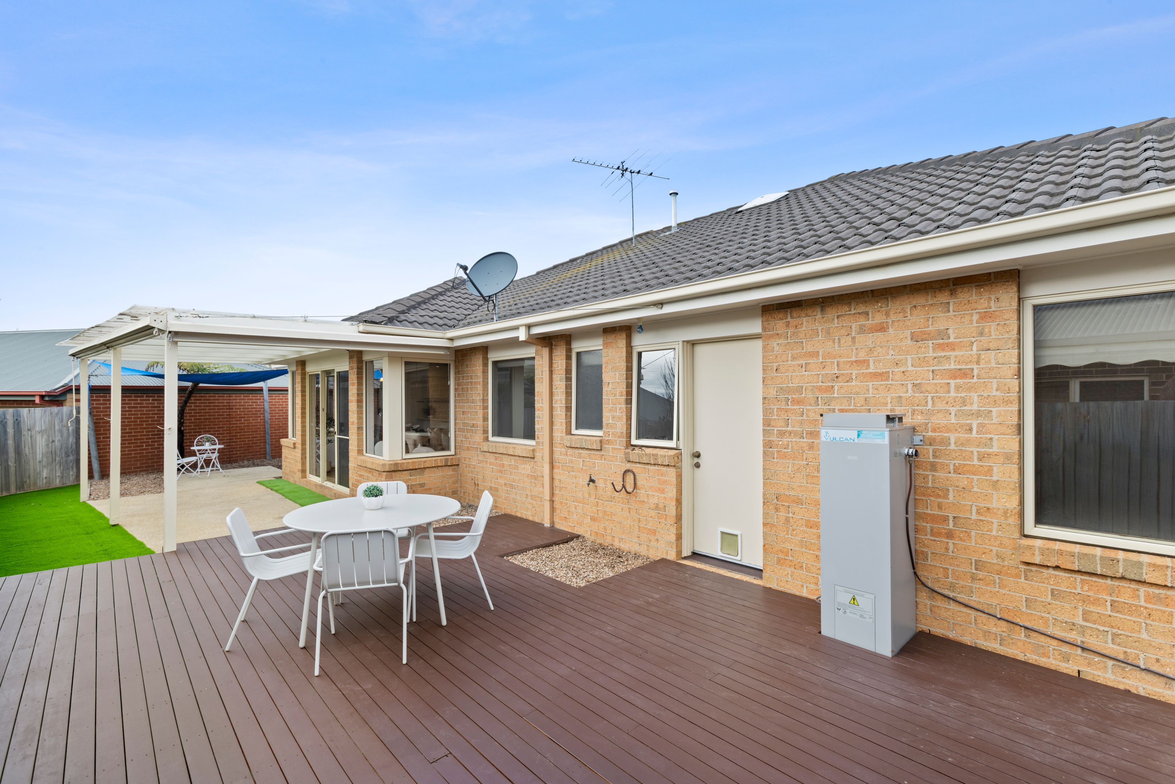 3 Cedarville Close — photo 13 of 14